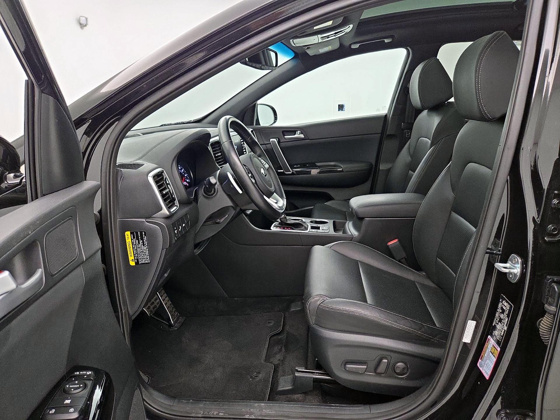 Thumbnail: 2022 Kia Sportage - 11