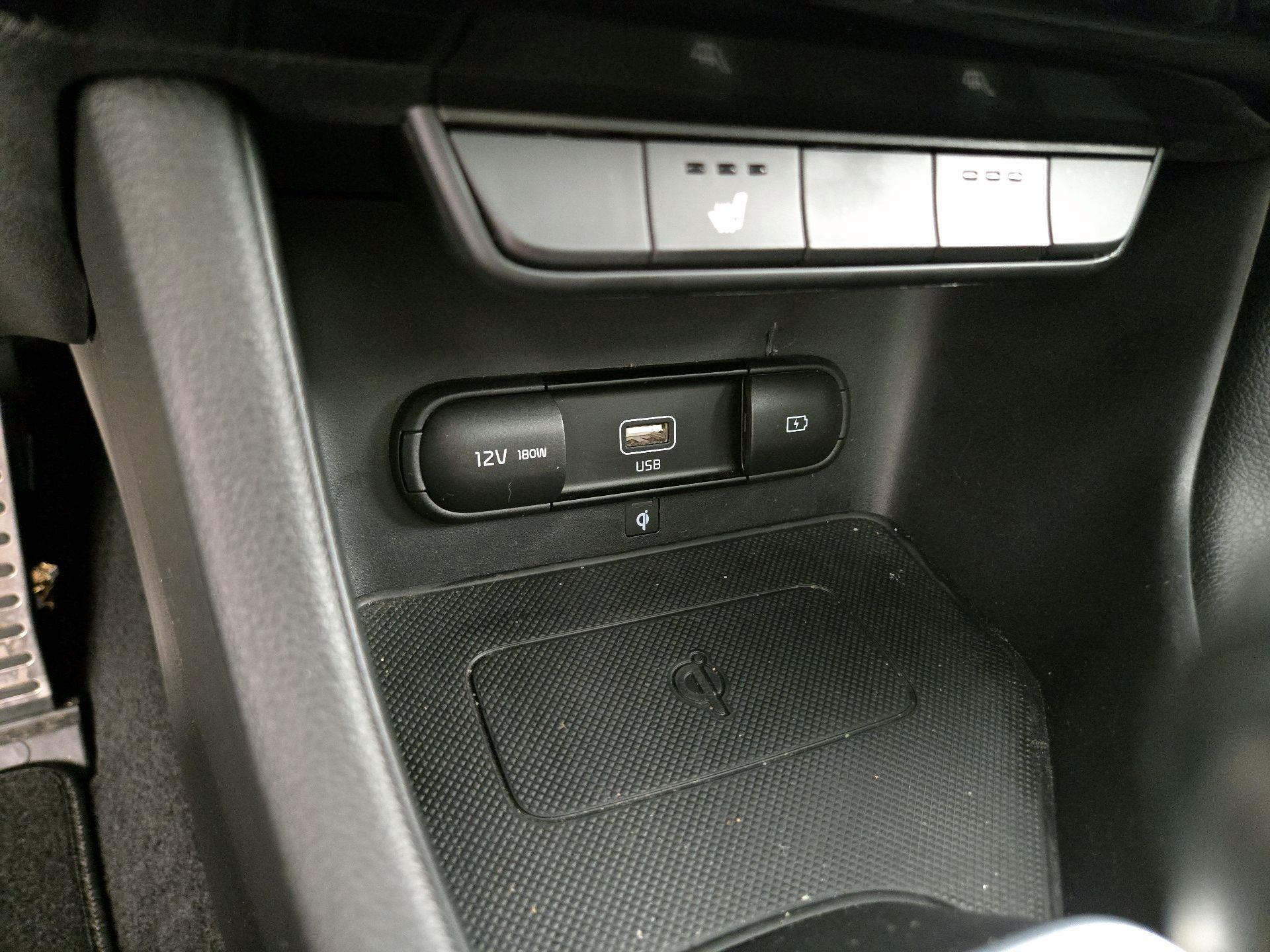 Thumbnail: 2022 Kia Sportage - 18