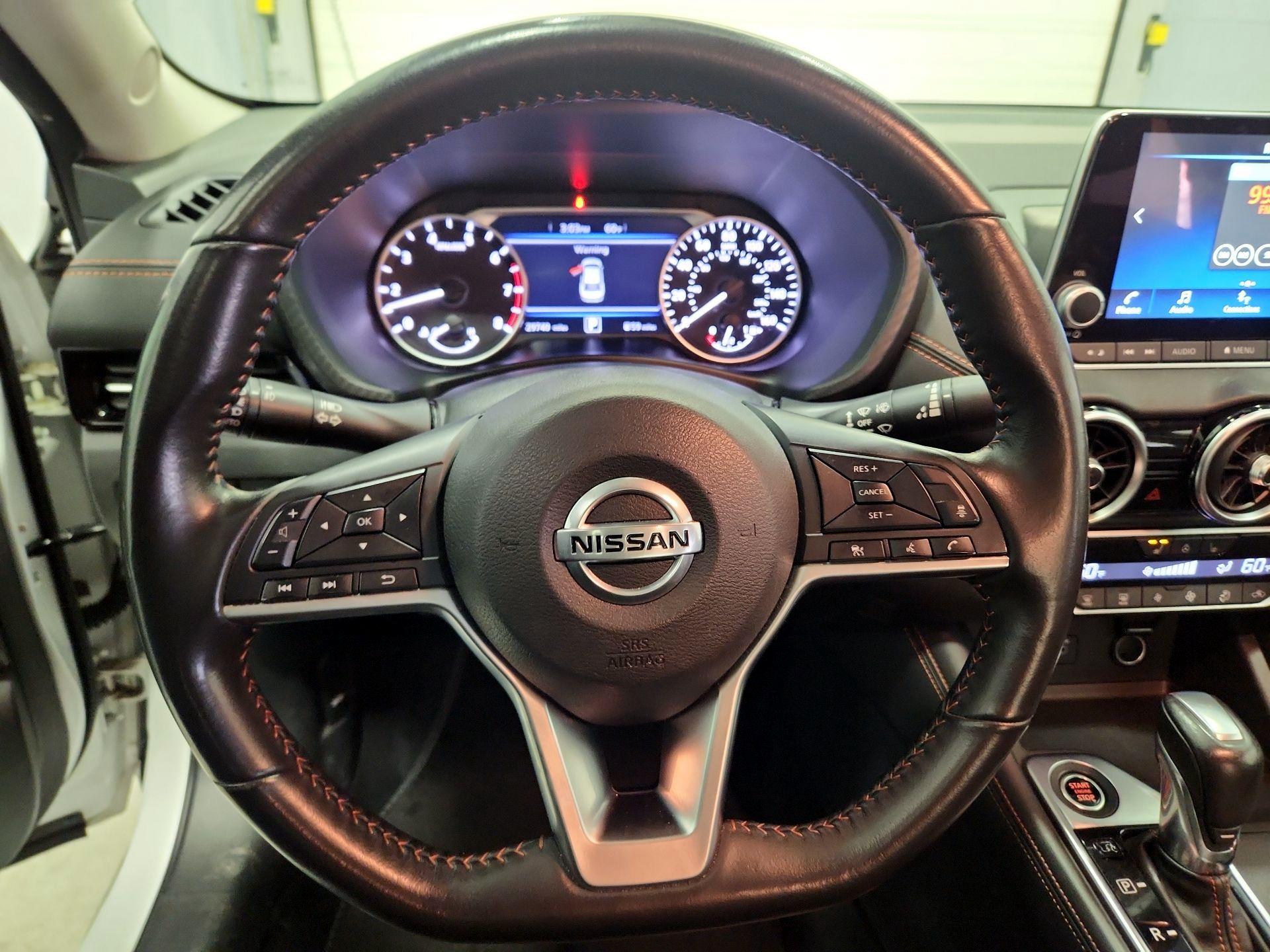 Thumbnail: 2023 Nissan Sentra - 10