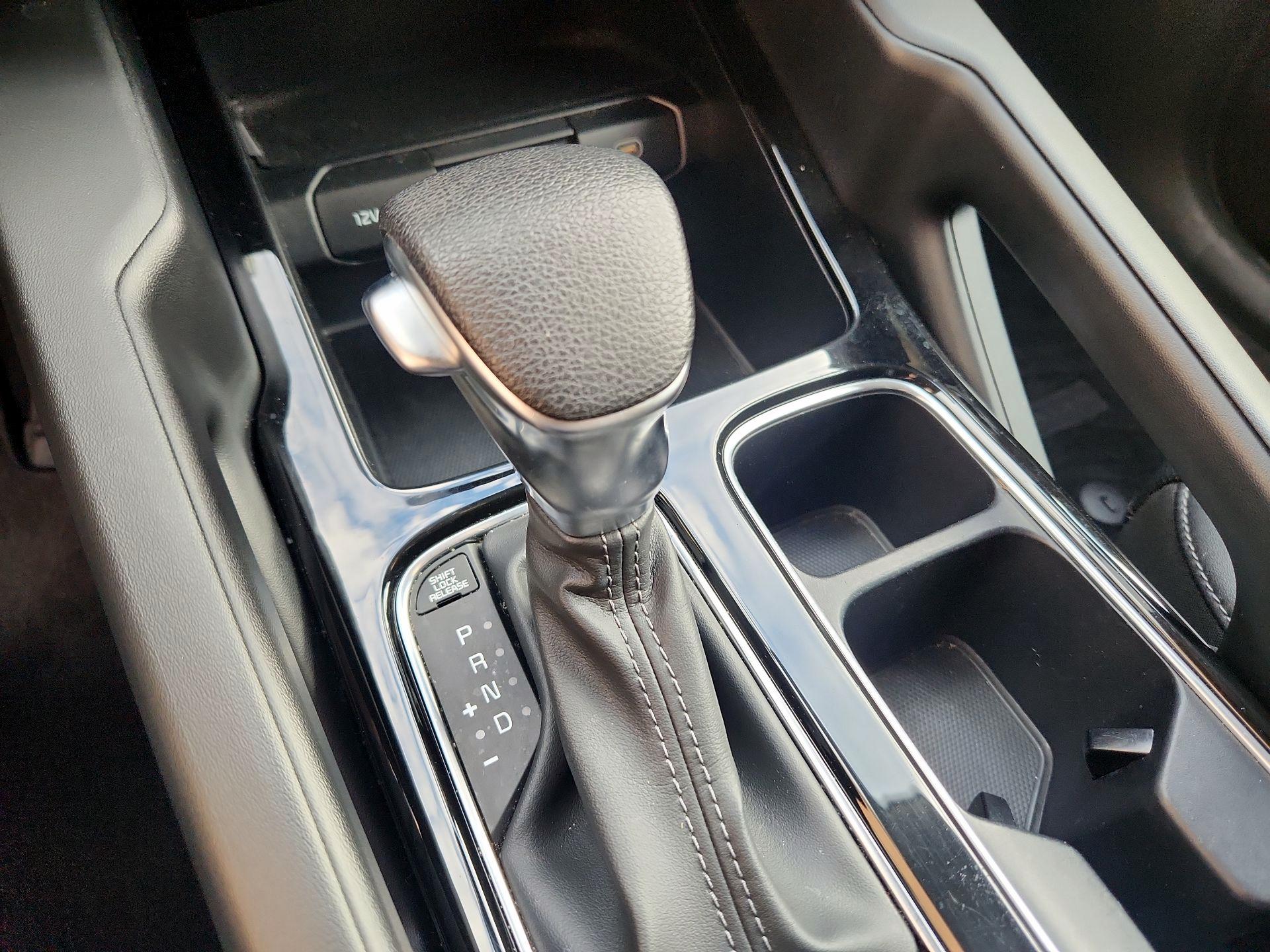 Thumbnail: 2023 Kia Telluride - 18