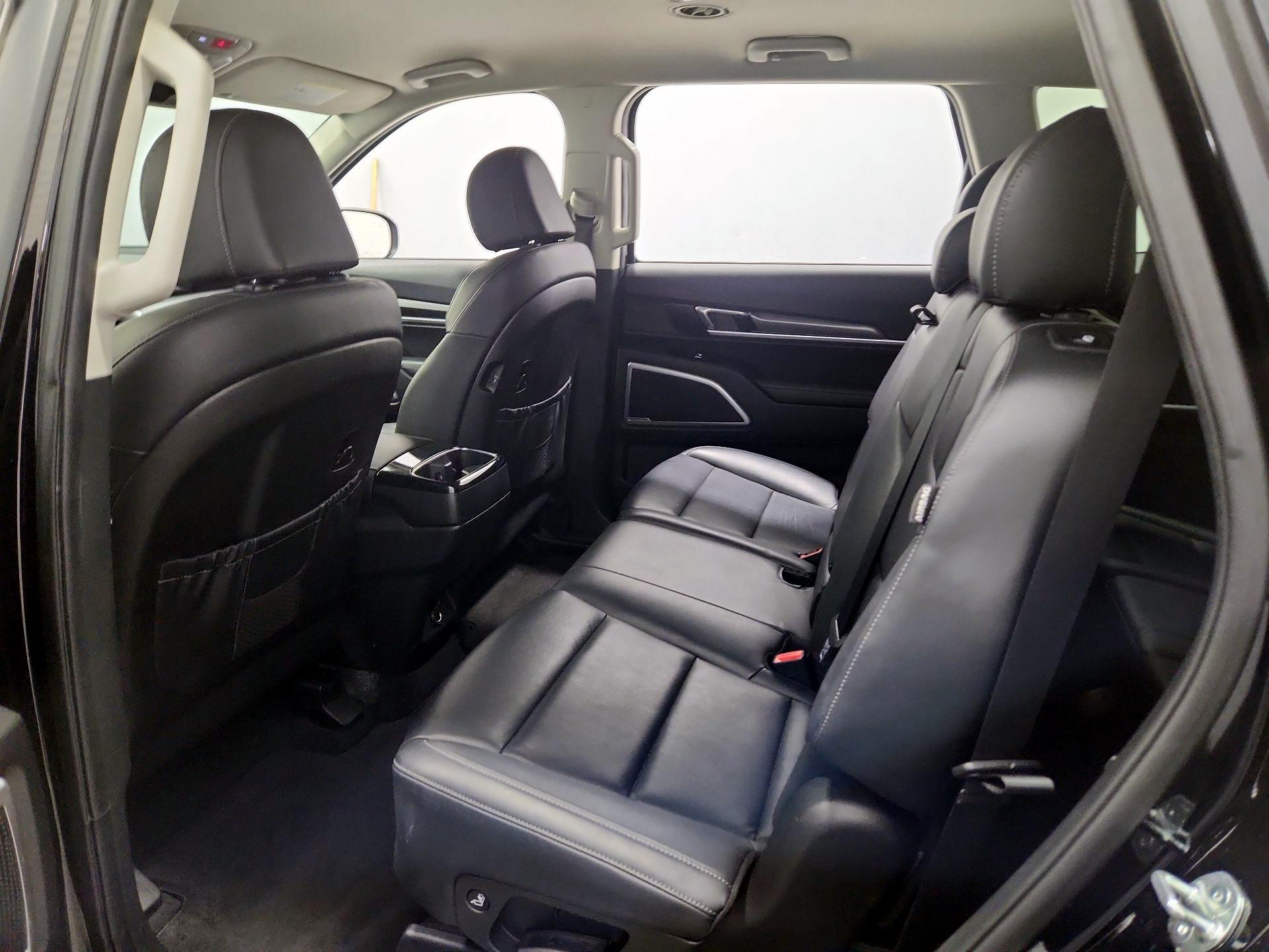 Thumbnail: 2023 Kia Telluride - 20