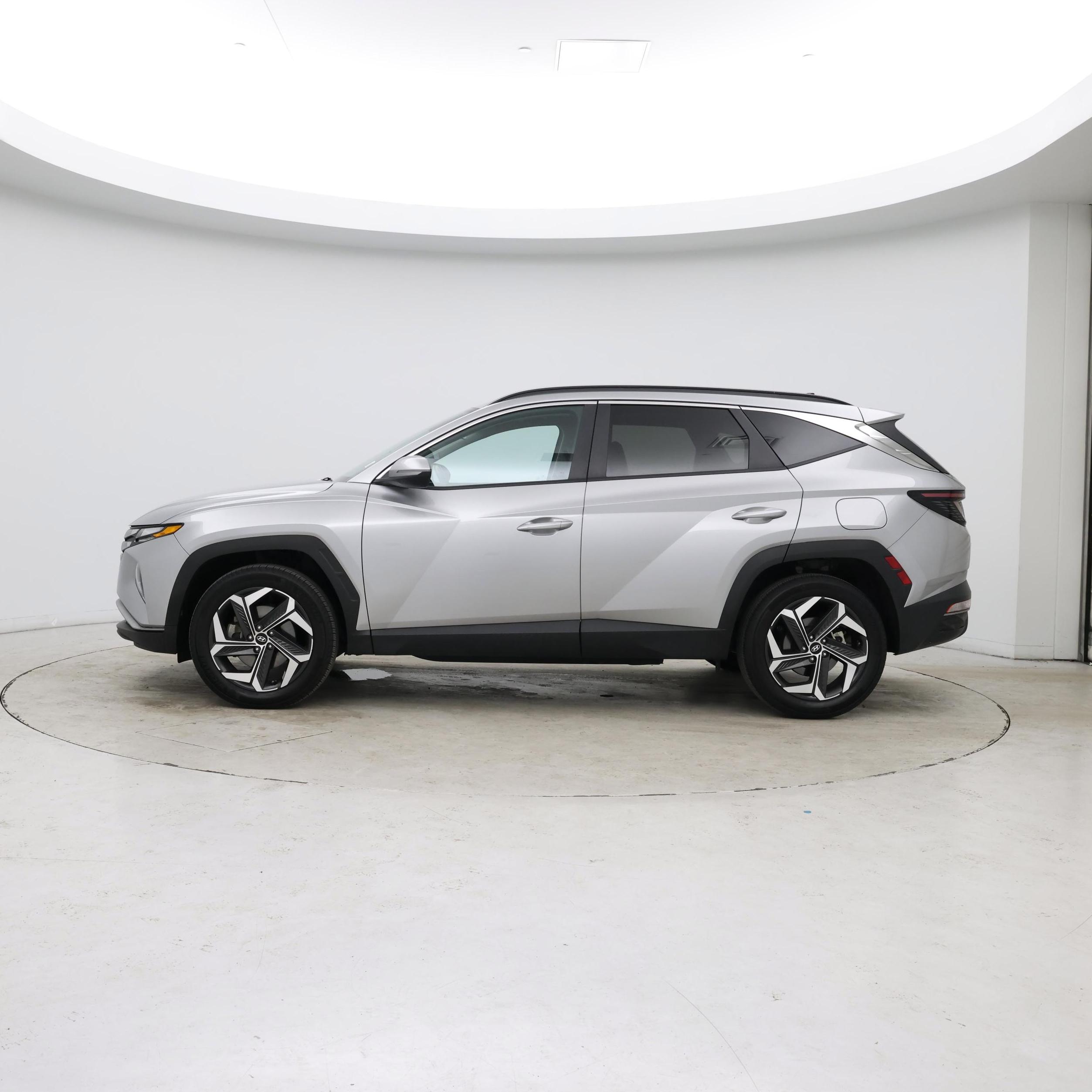 Thumbnail: 2023 Hyundai Tucson - 3