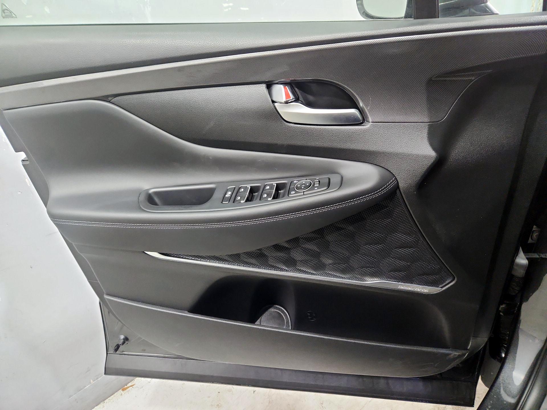 Thumbnail: 2023 Hyundai Santa Fe - 12