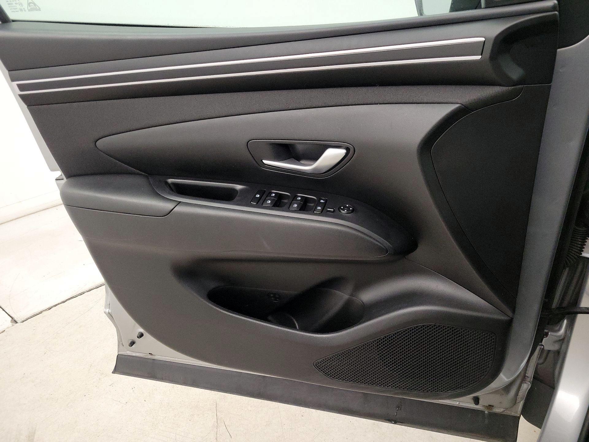 Thumbnail: 2023 Hyundai Tucson - 12