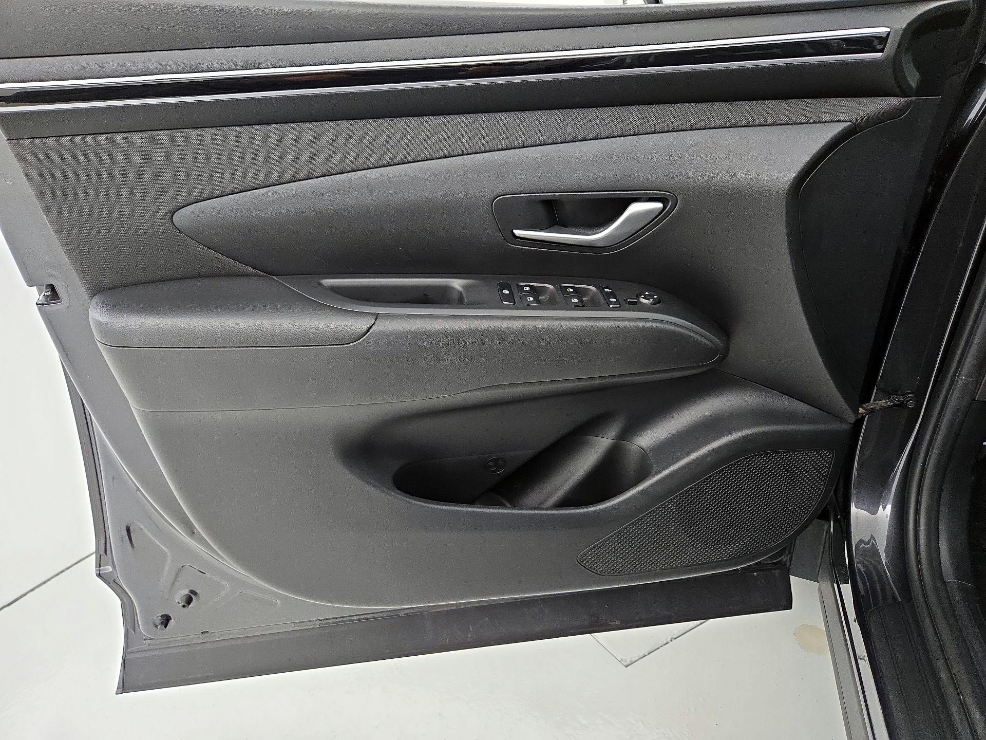 Thumbnail: 2023 Hyundai Tucson - 12