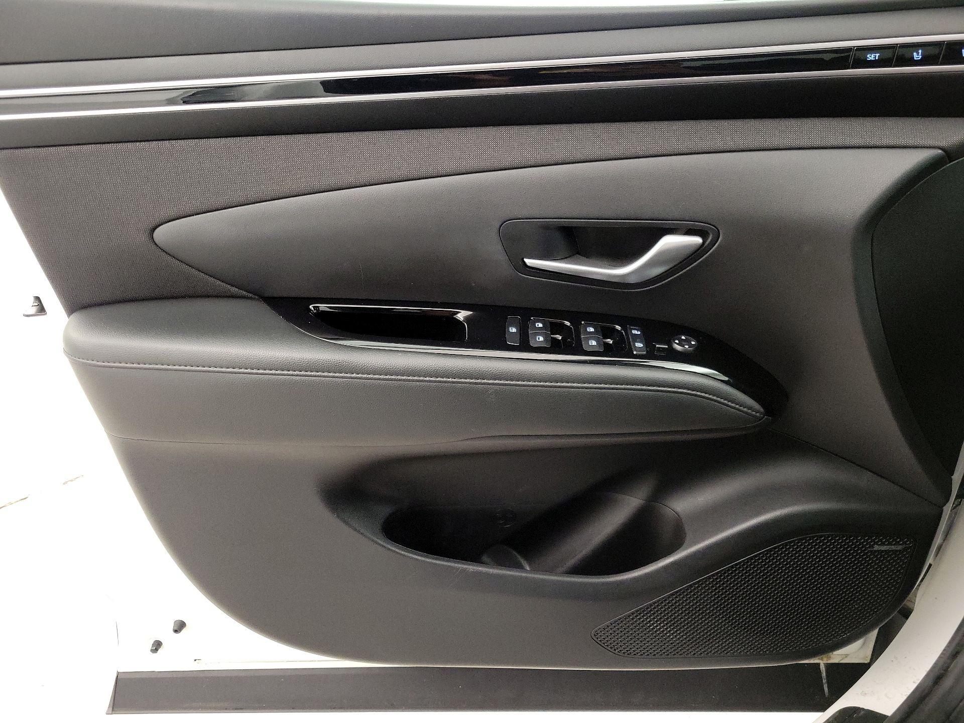 Thumbnail: 2023 Hyundai Tucson - 12