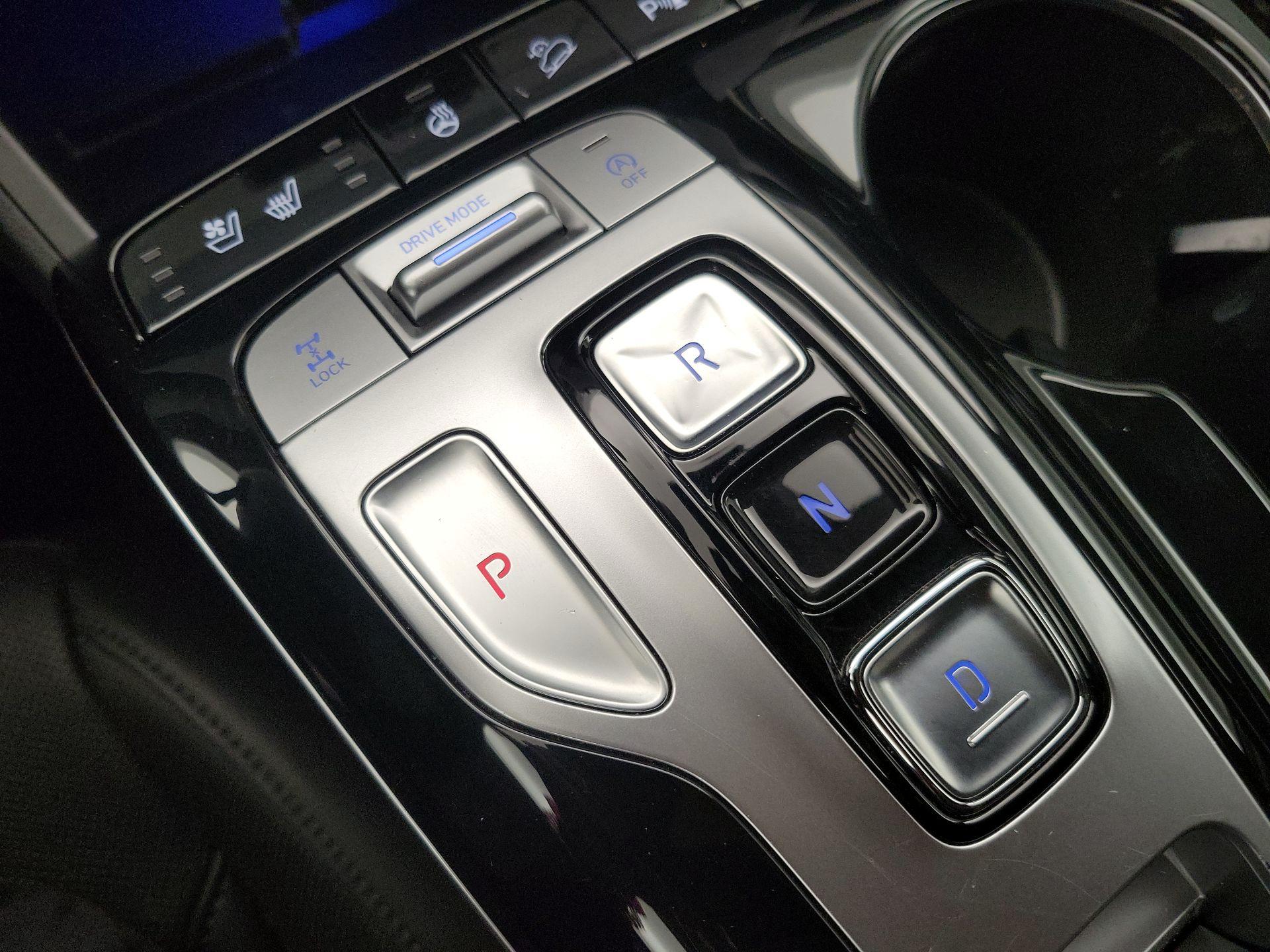 Thumbnail: 2023 Hyundai Tucson - 18