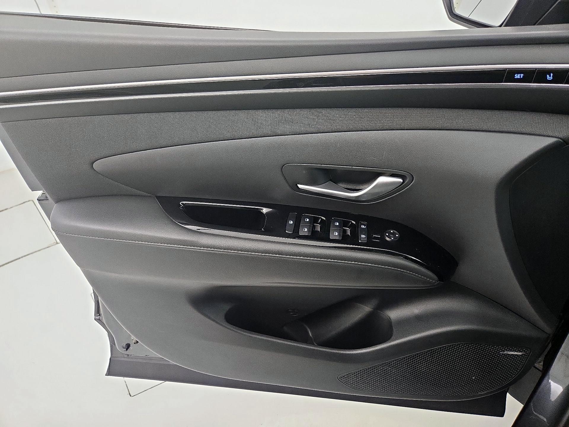 Thumbnail: 2022 Hyundai Tucson - 12
