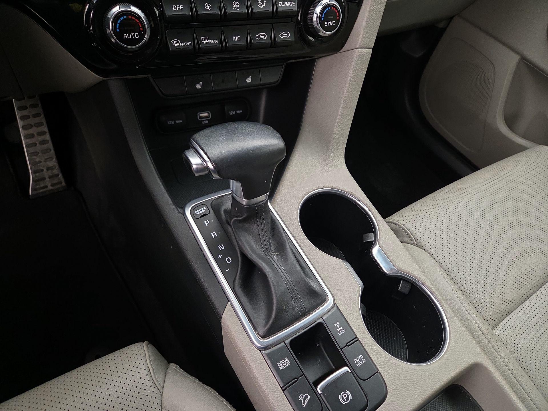 Thumbnail: 2022 Kia Sportage - 17