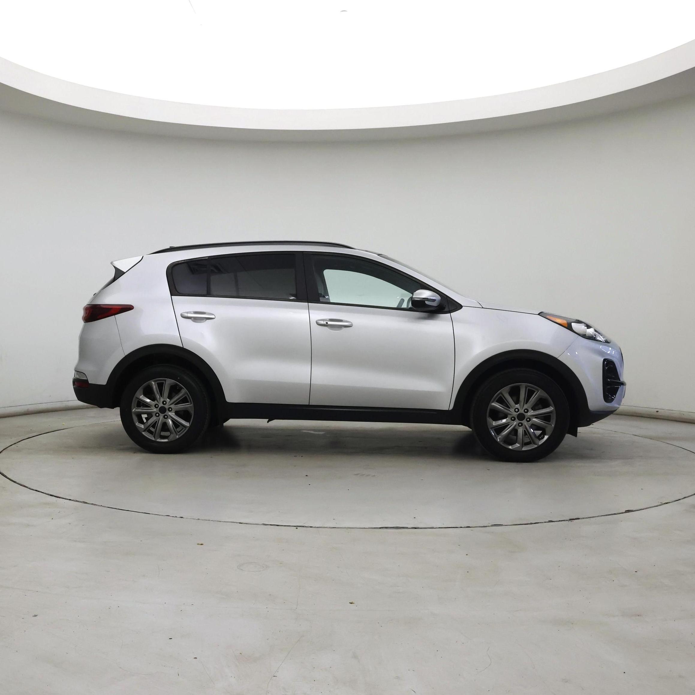 Thumbnail: 2022 Kia Sportage - 7