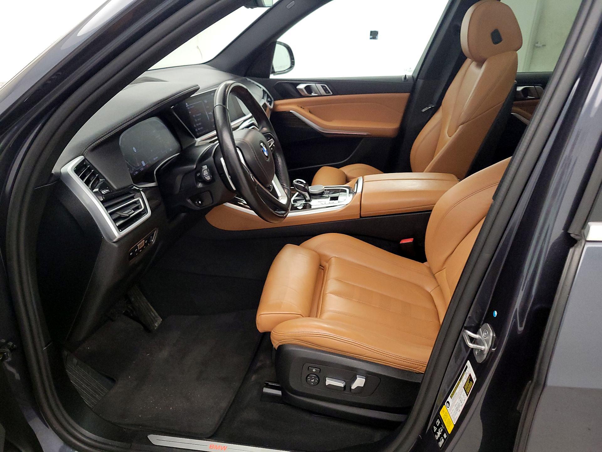 Thumbnail: 2021 BMW X5 - 11