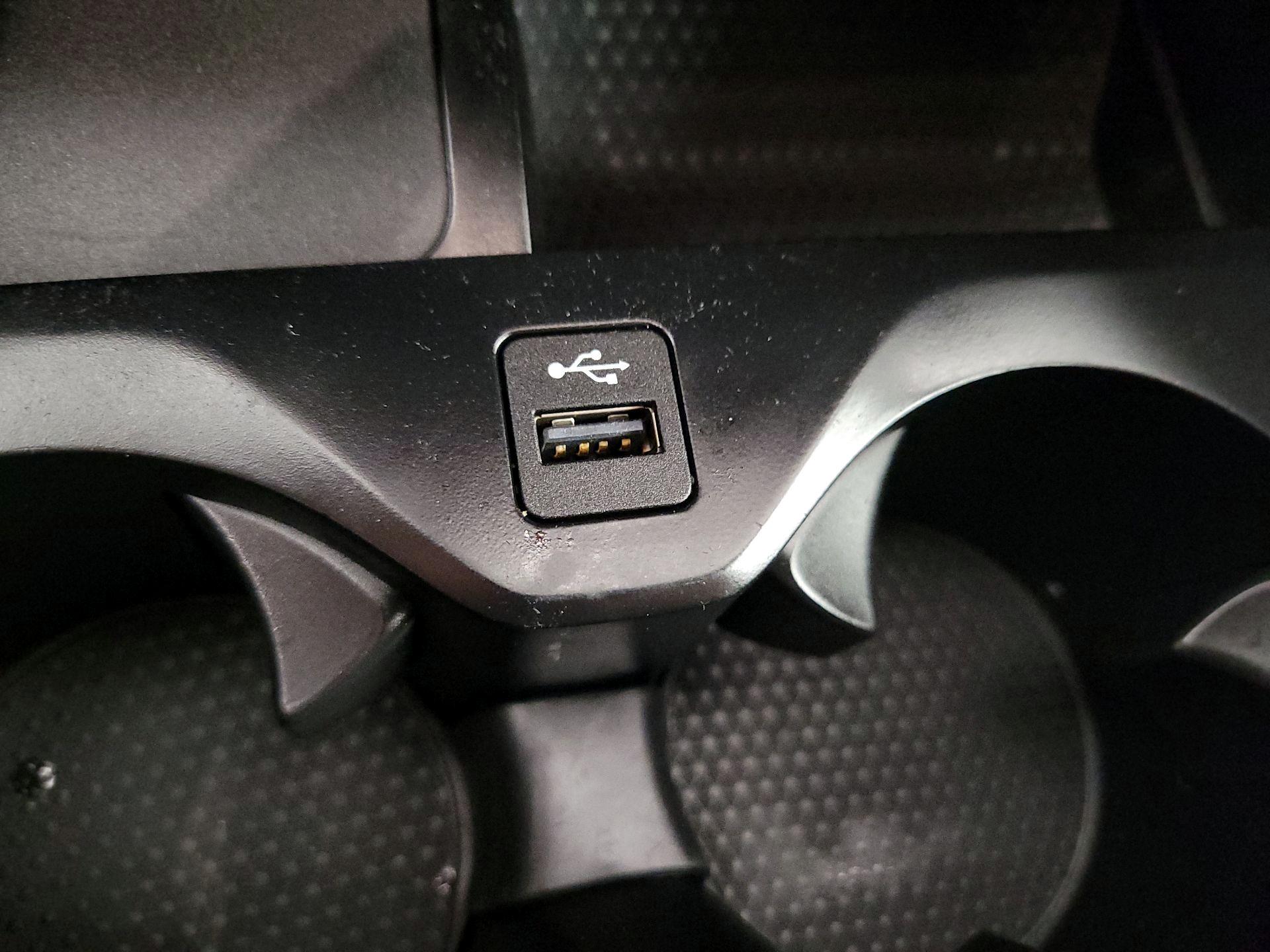 Thumbnail: 2021 BMW X5 - 18