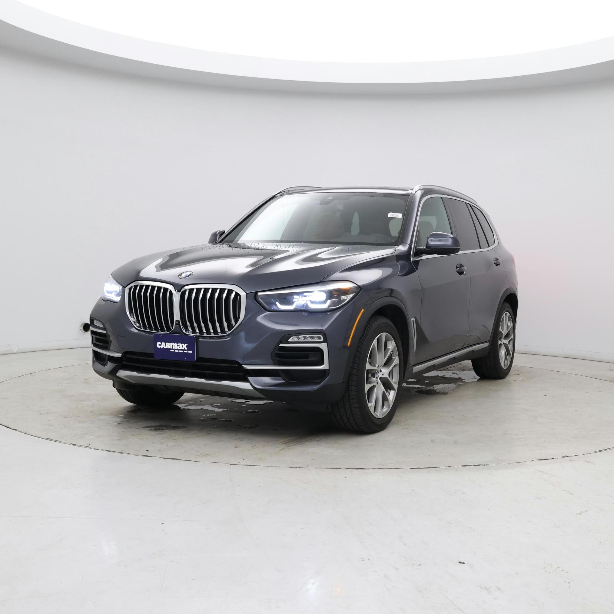 Thumbnail: 2021 BMW X5 - 4