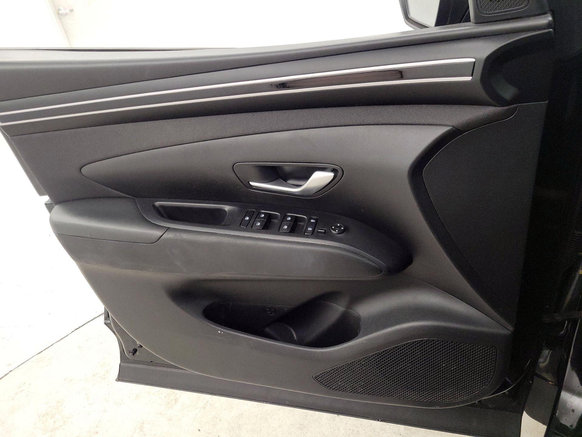 Thumbnail: 2023 Hyundai Tucson - 12