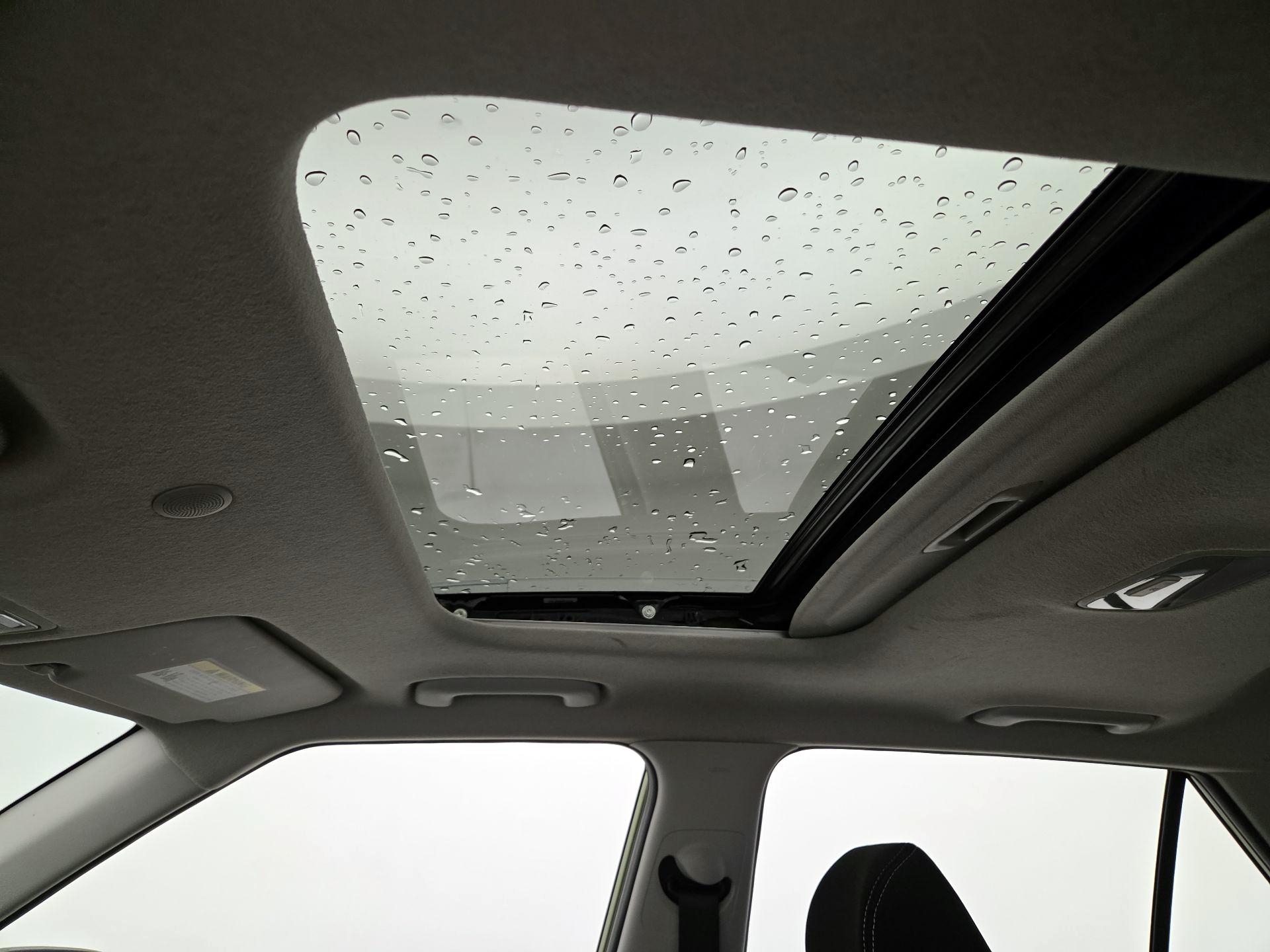 Thumbnail: 2023 Hyundai Venue - 19