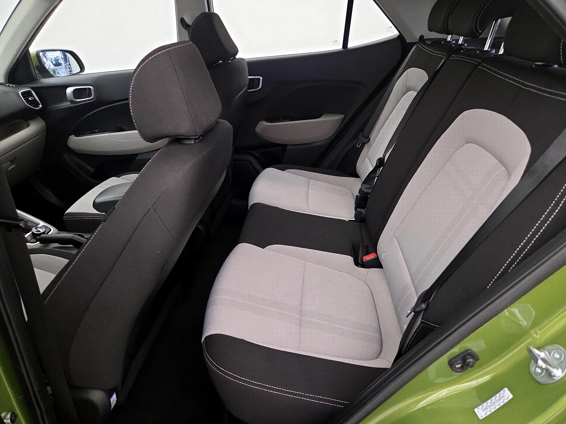 Thumbnail: 2023 Hyundai Venue - 20