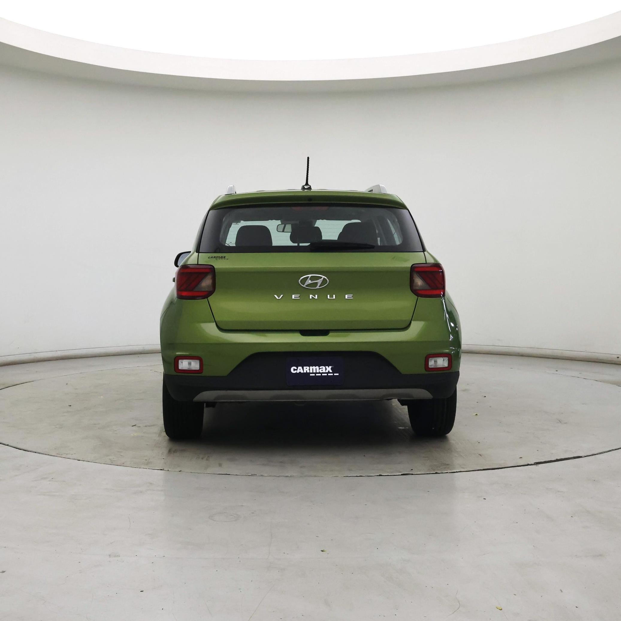 Thumbnail: 2023 Hyundai Venue - 6