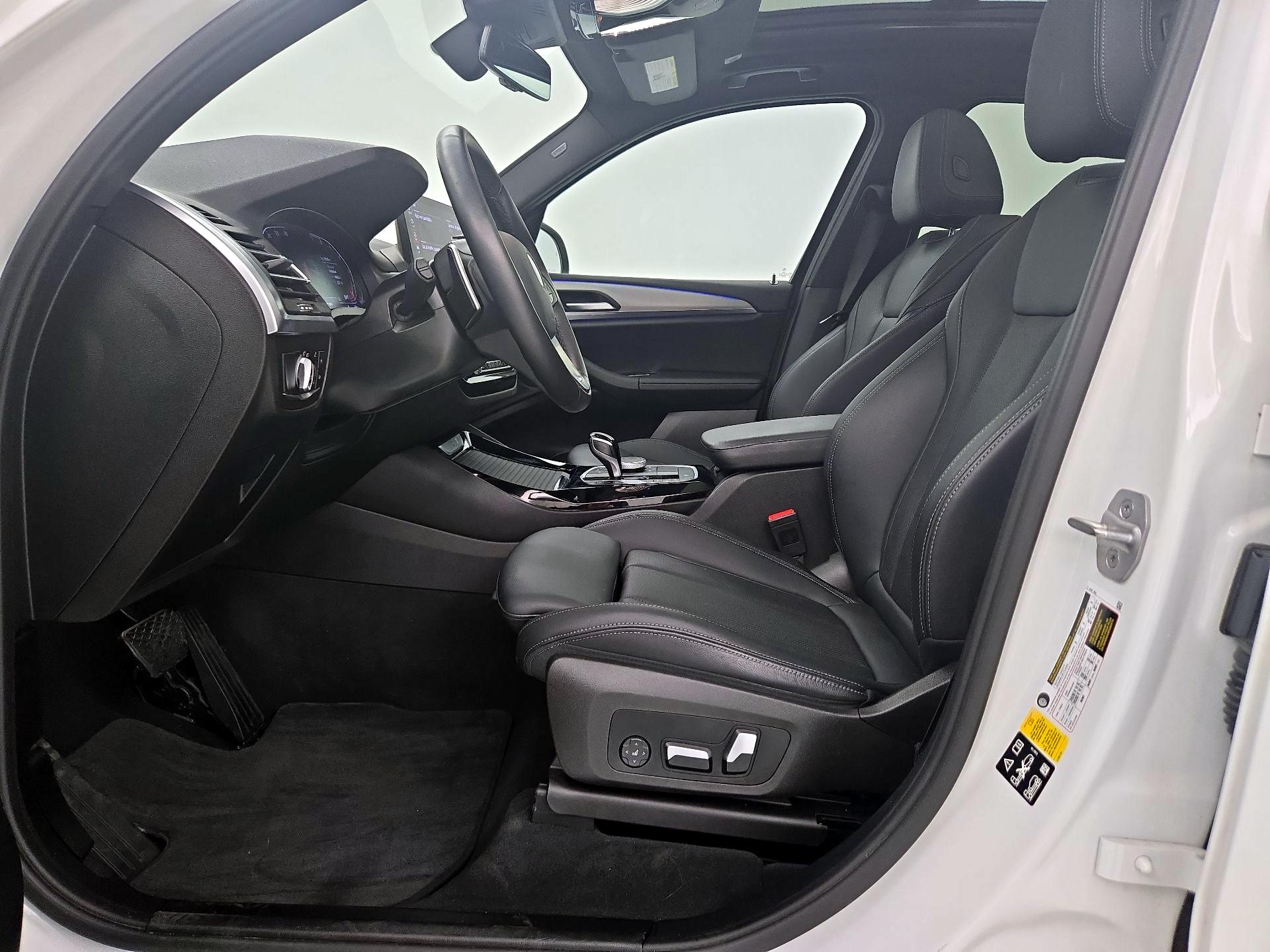 Thumbnail: 2023 BMW X3 - 11