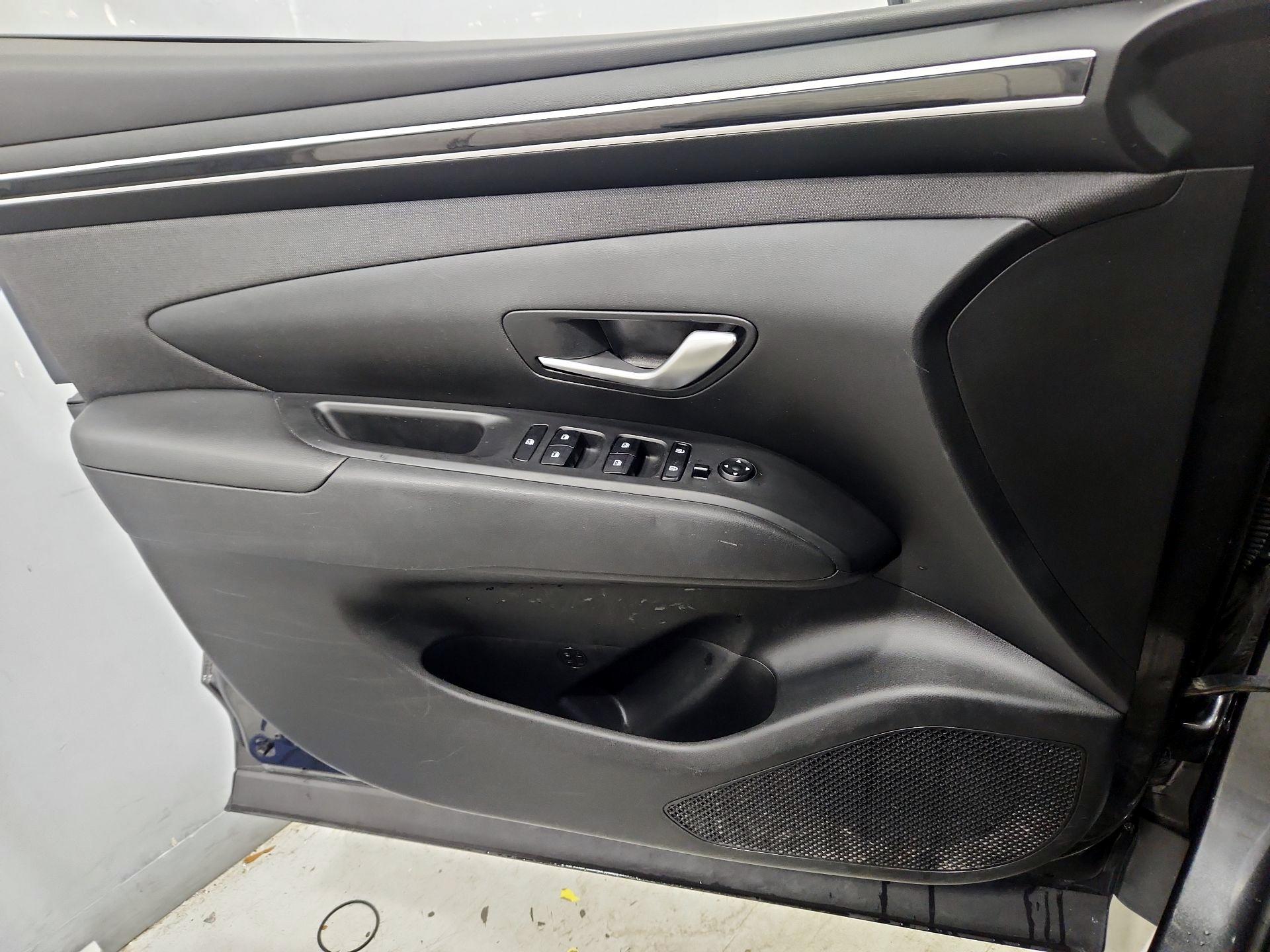 Thumbnail: 2023 Hyundai Tucson - 12