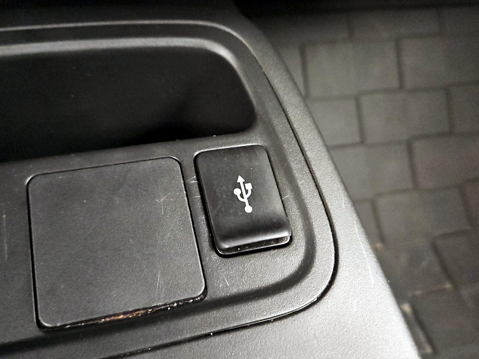 Thumbnail: 2023 Mitsubishi Mirage G4 - 18