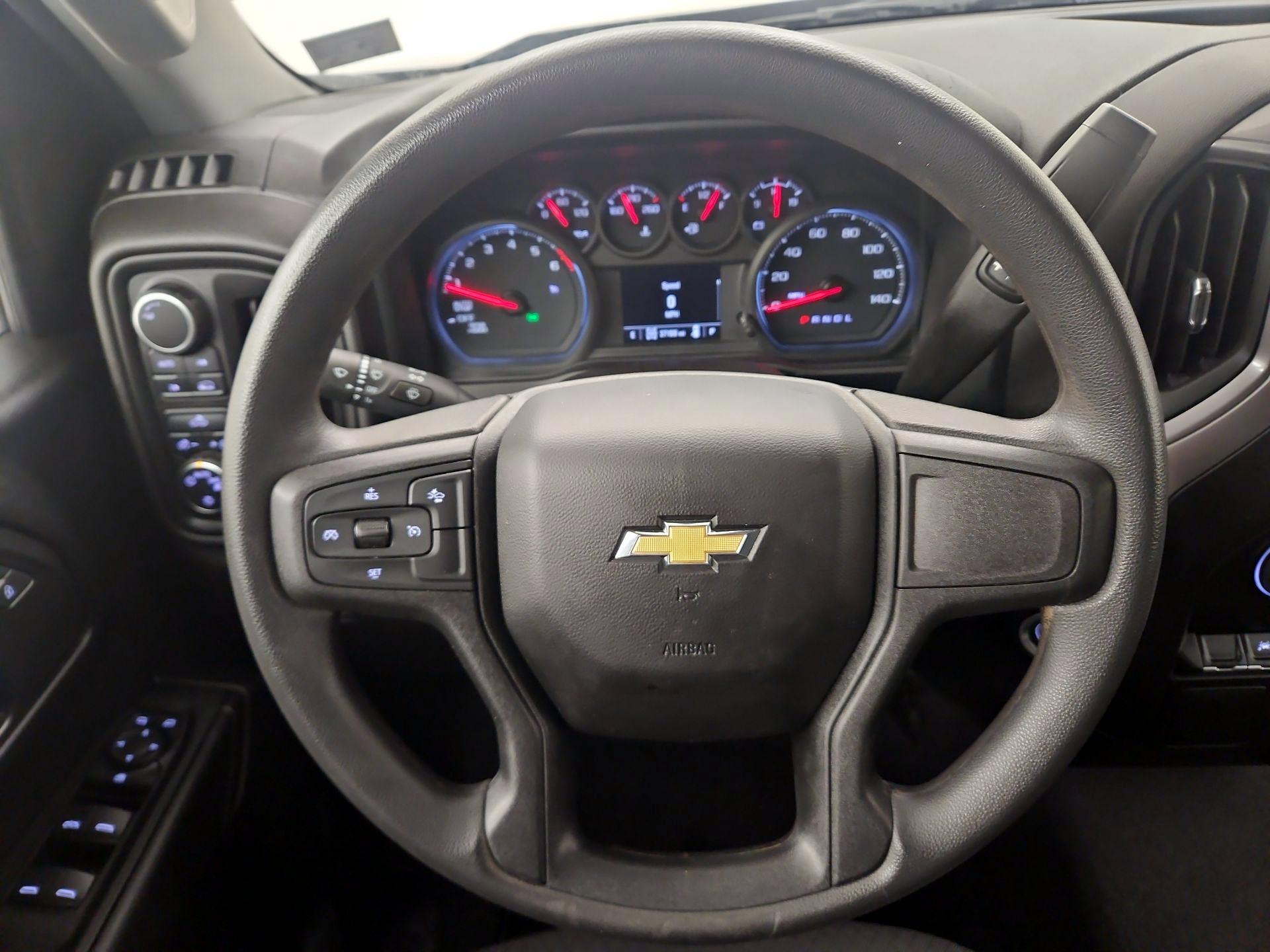 Thumbnail: 2023 Chevrolet Silverado 1500 - 10