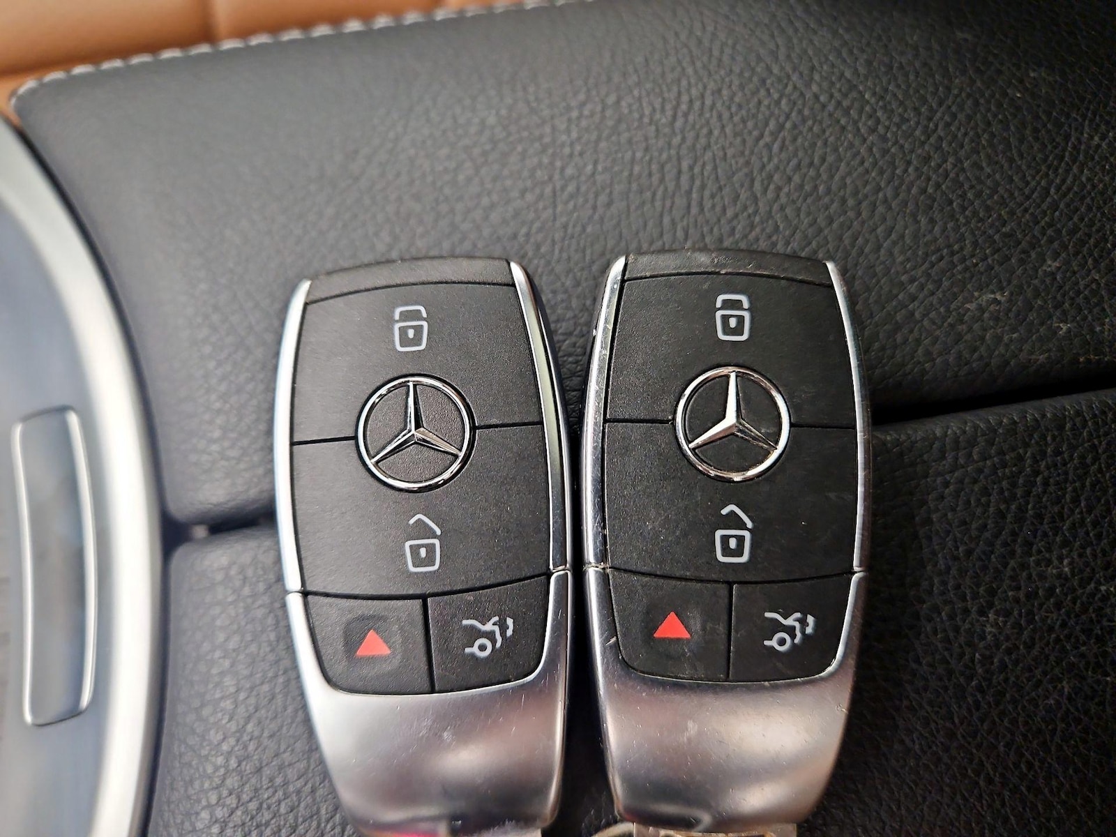 2021 Mercedes-Benz GLC Coupe GLC300 - Photo 24