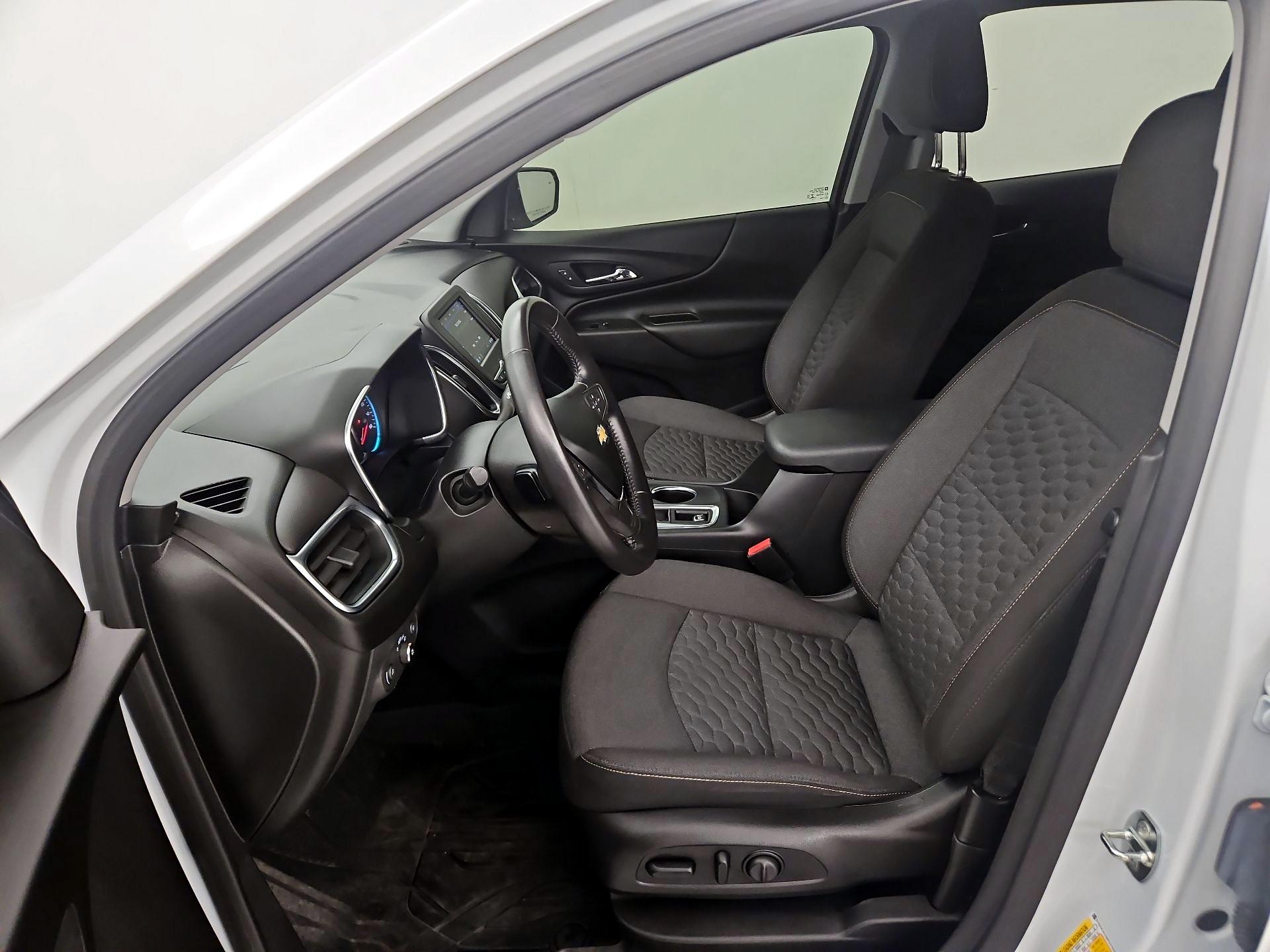 Thumbnail: 2021 Chevrolet Equinox - 11