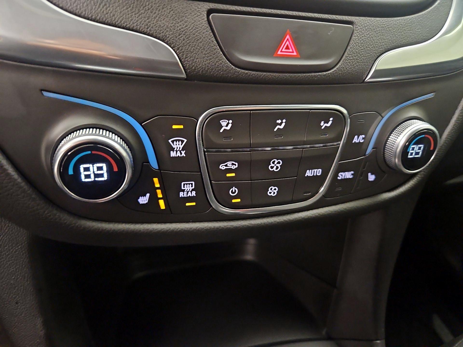 Thumbnail: 2021 Chevrolet Equinox - 16