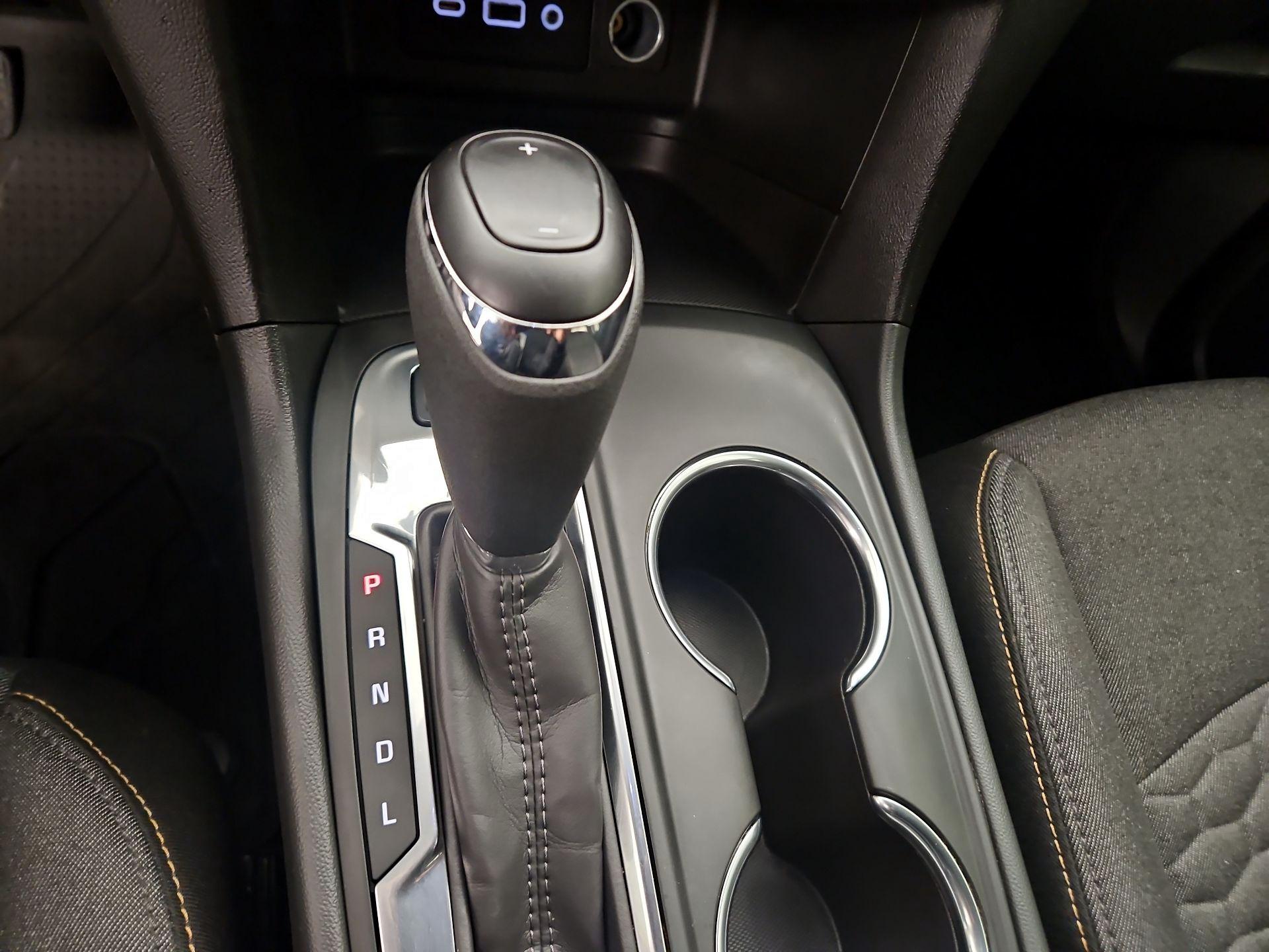 Thumbnail: 2021 Chevrolet Equinox - 17