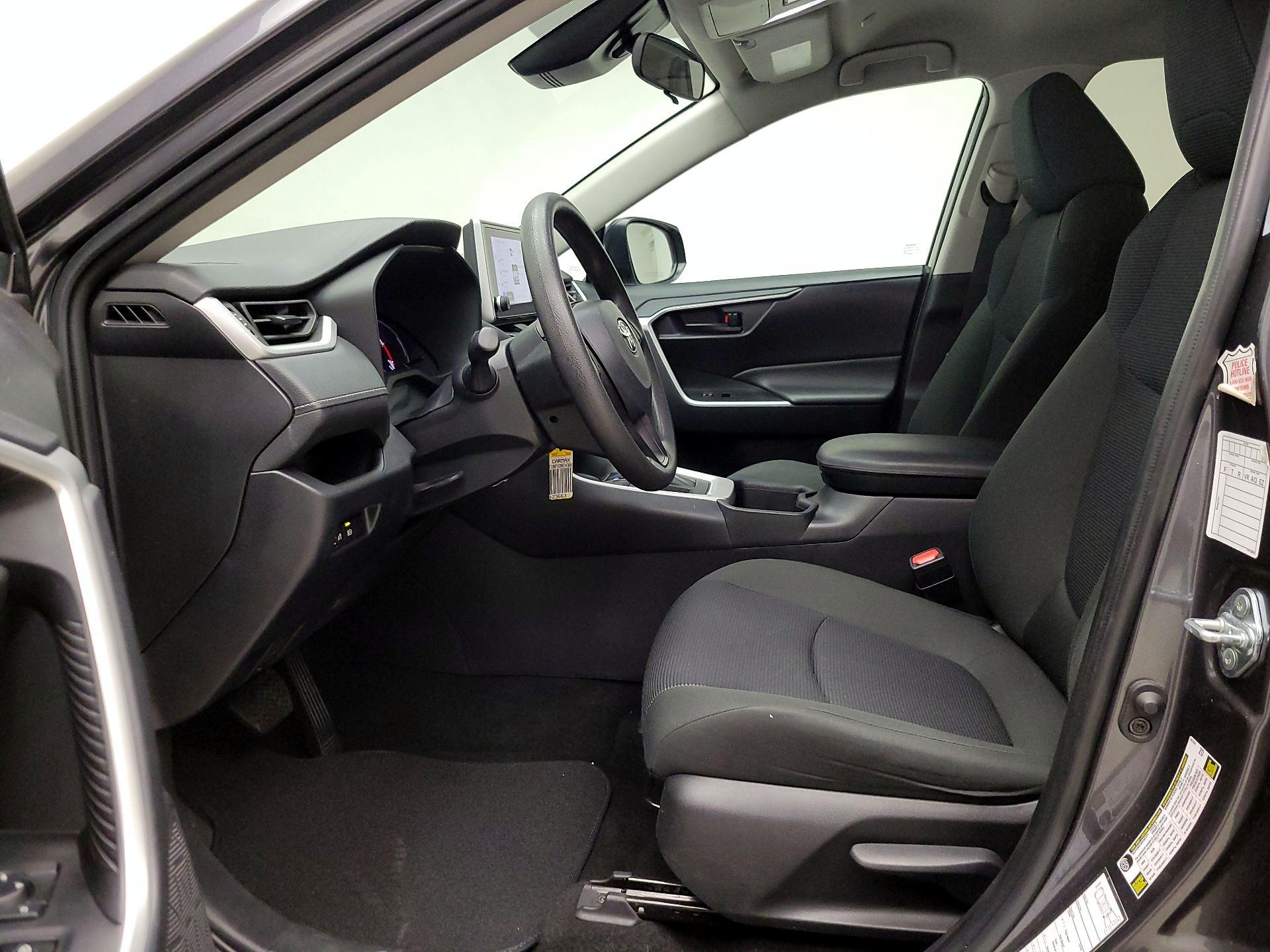 Thumbnail: 2024 Toyota RAV4 - 11