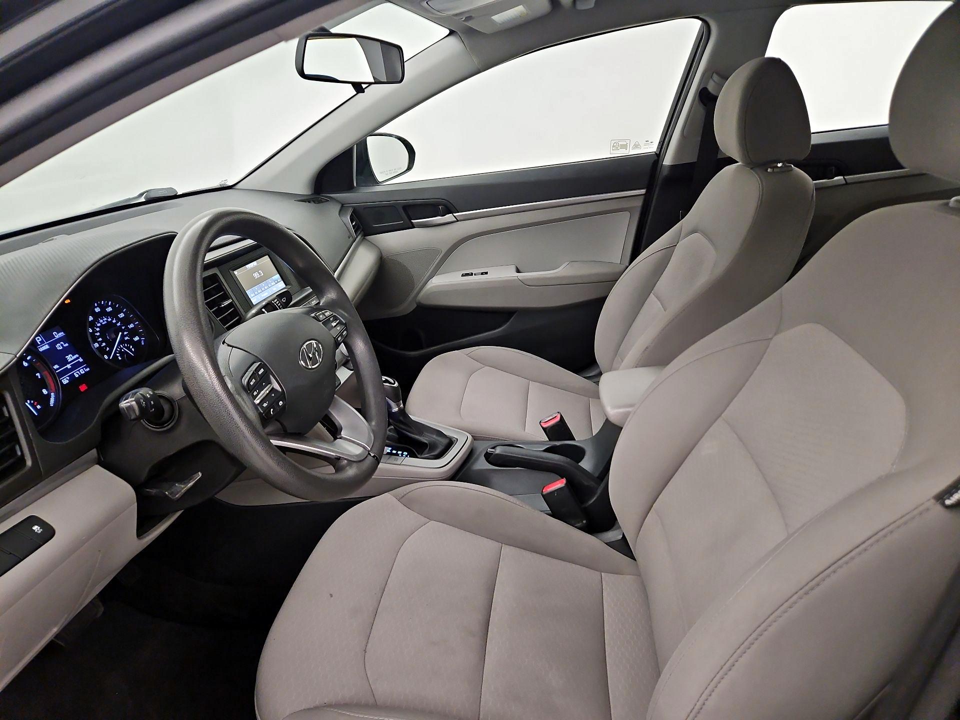 Thumbnail: 2019 Hyundai Elantra - 11