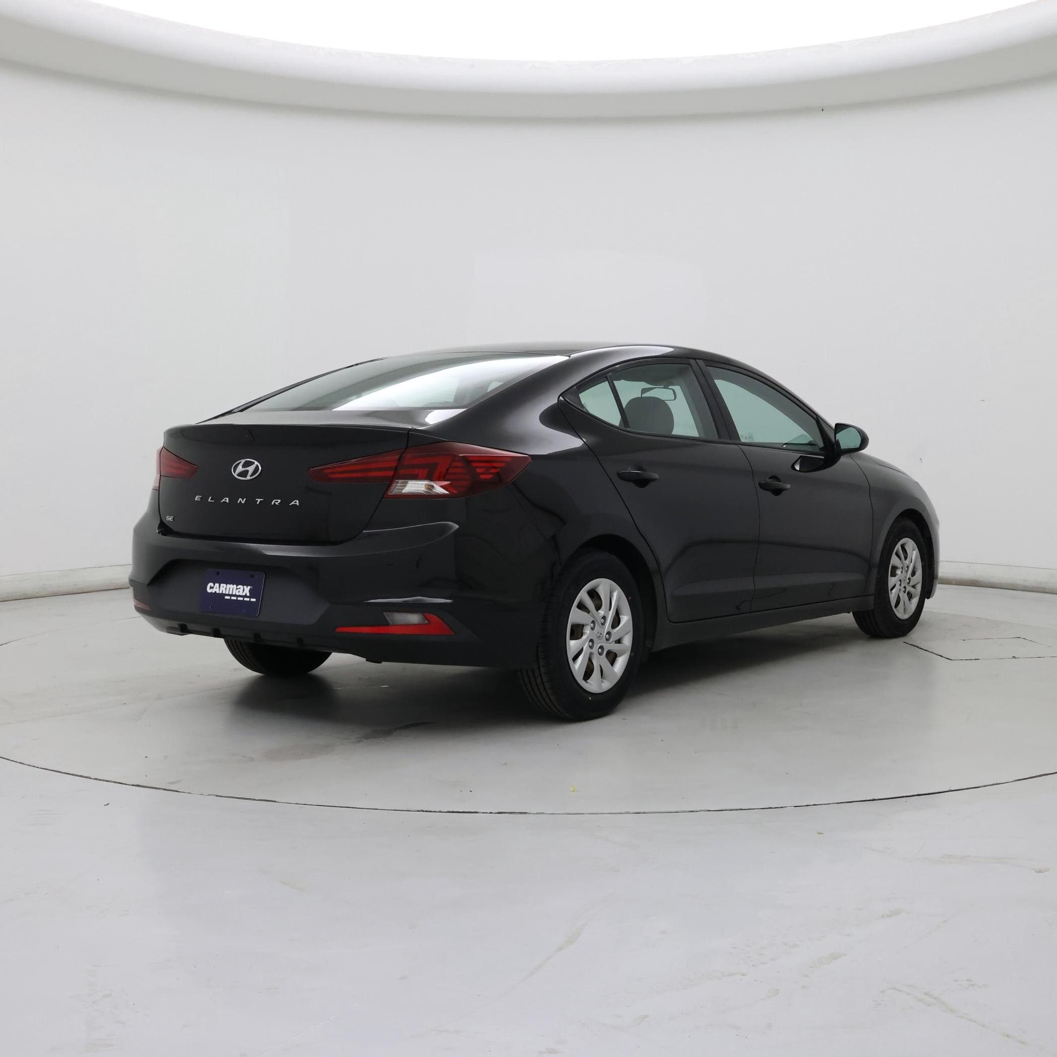 Thumbnail: 2019 Hyundai Elantra - 8