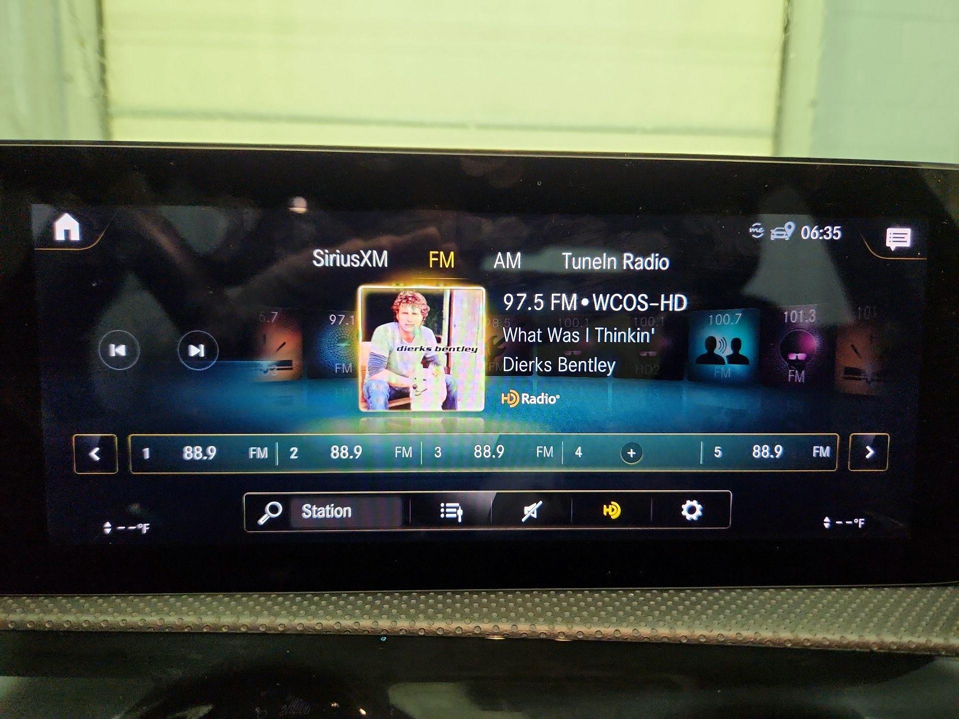 Thumbnail: 2021 Mercedes-Benz A-Class - 15