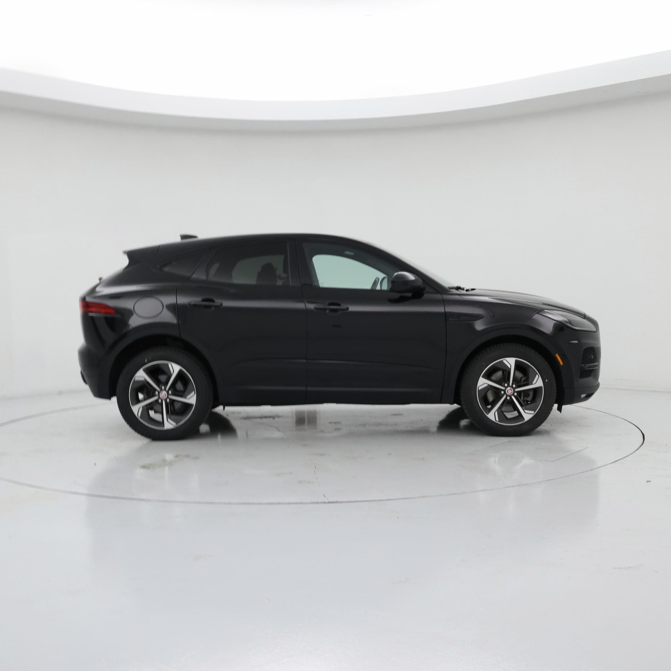 Thumbnail: 2022 Jaguar E-Pace - 7