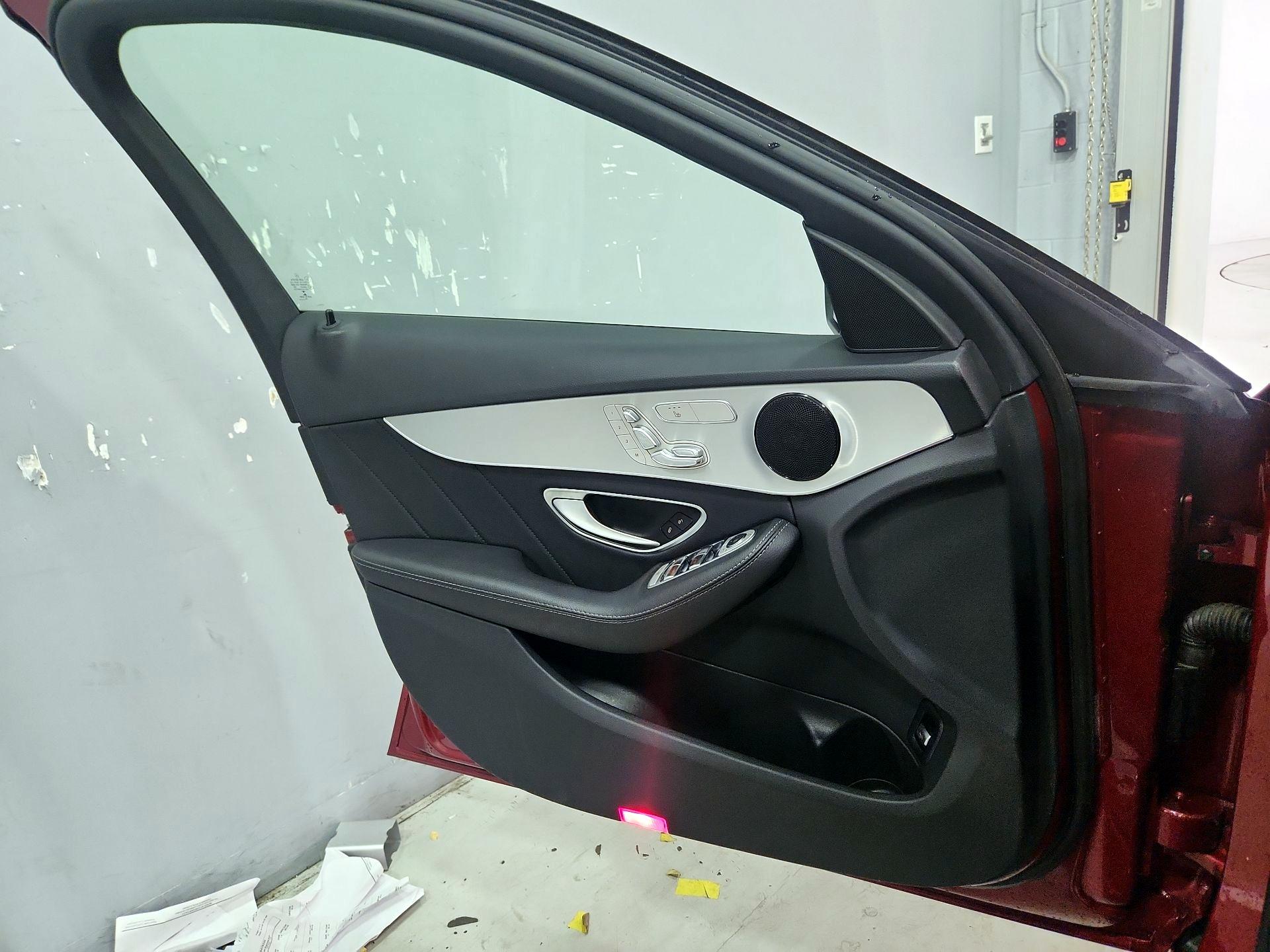 Thumbnail: 2020 Mercedes-Benz C-Class - 12