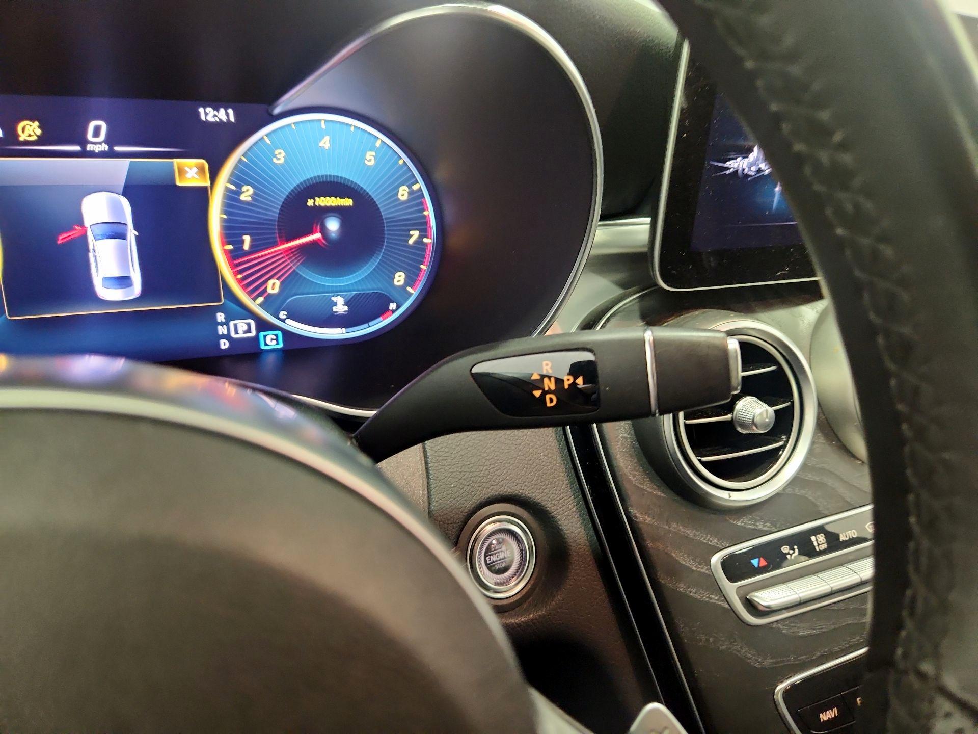 Thumbnail: 2020 Mercedes-Benz C-Class - 17