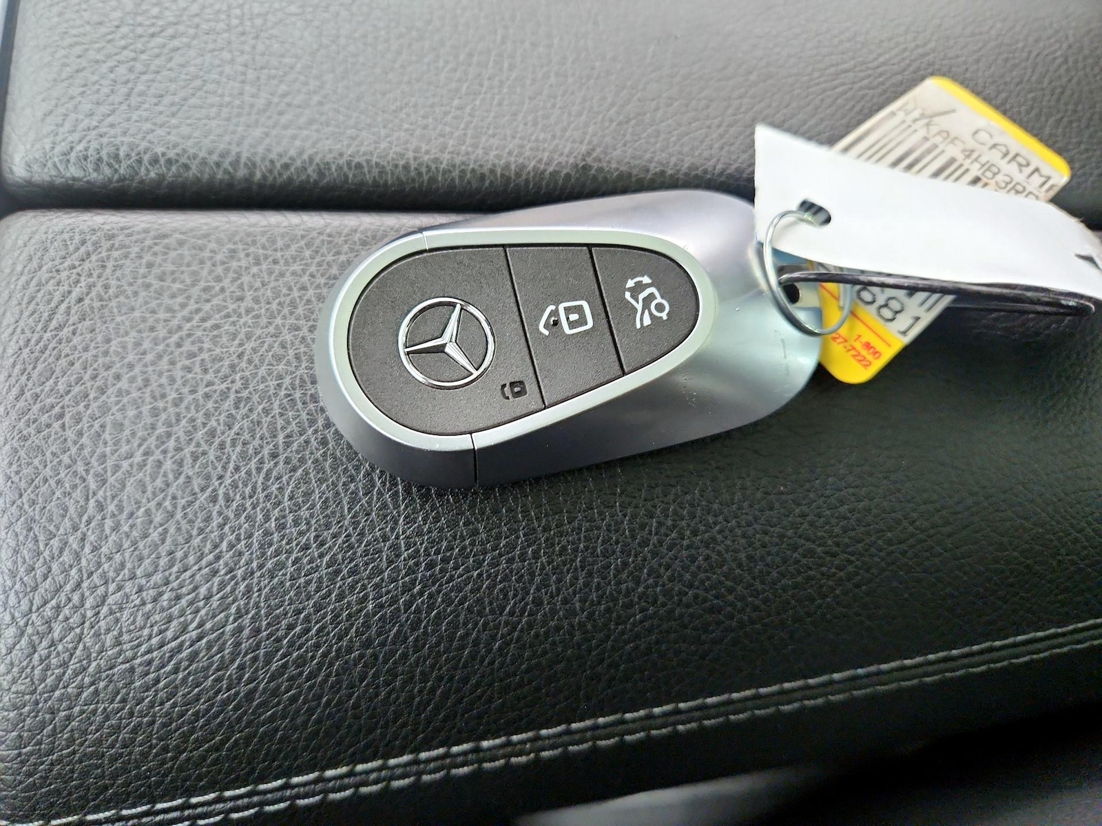 2024 Mercedes-Benz C-Class Sedan C 300 - Photo 25