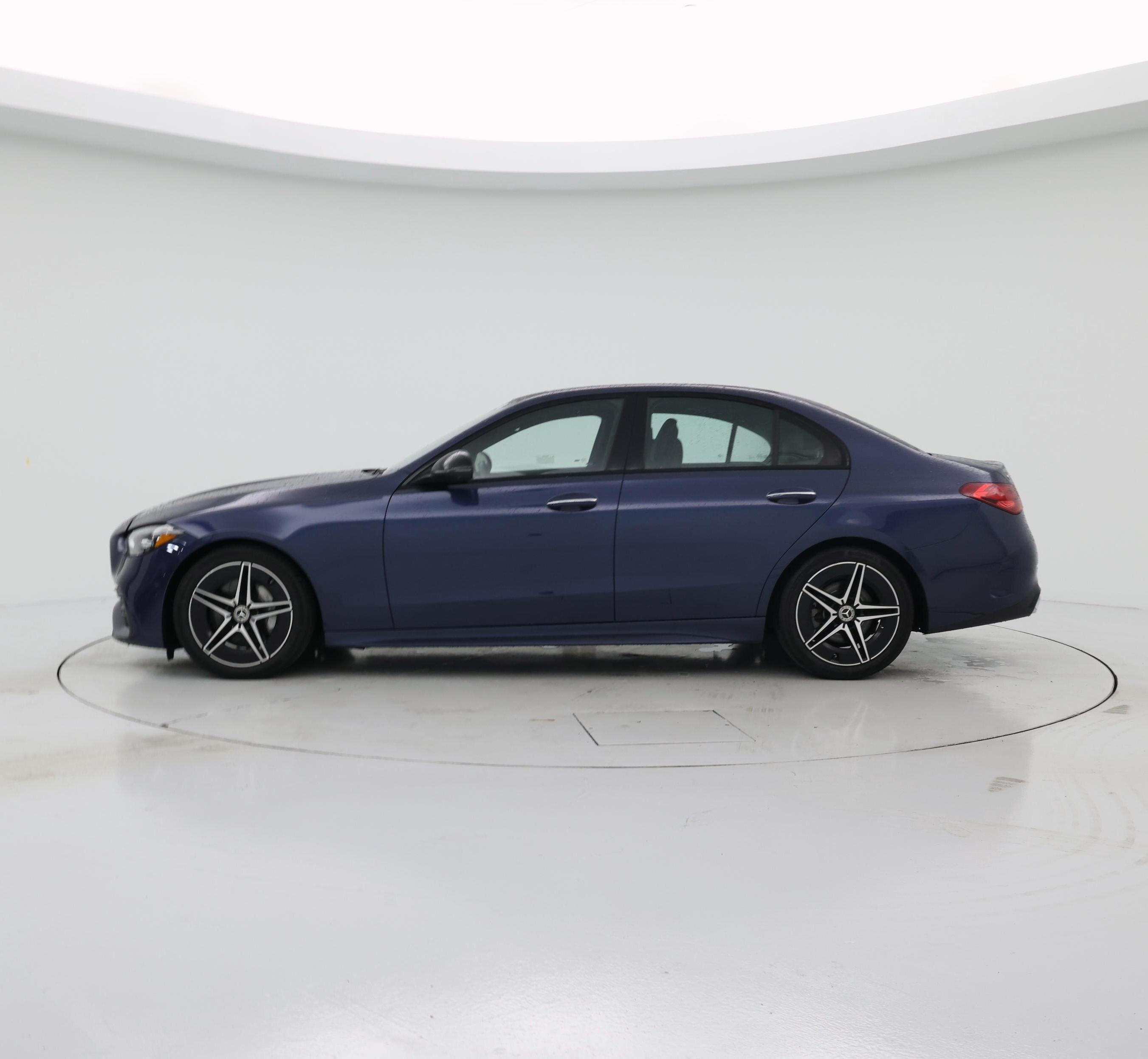 Thumbnail: 2024 Mercedes-Benz C-Class - 3