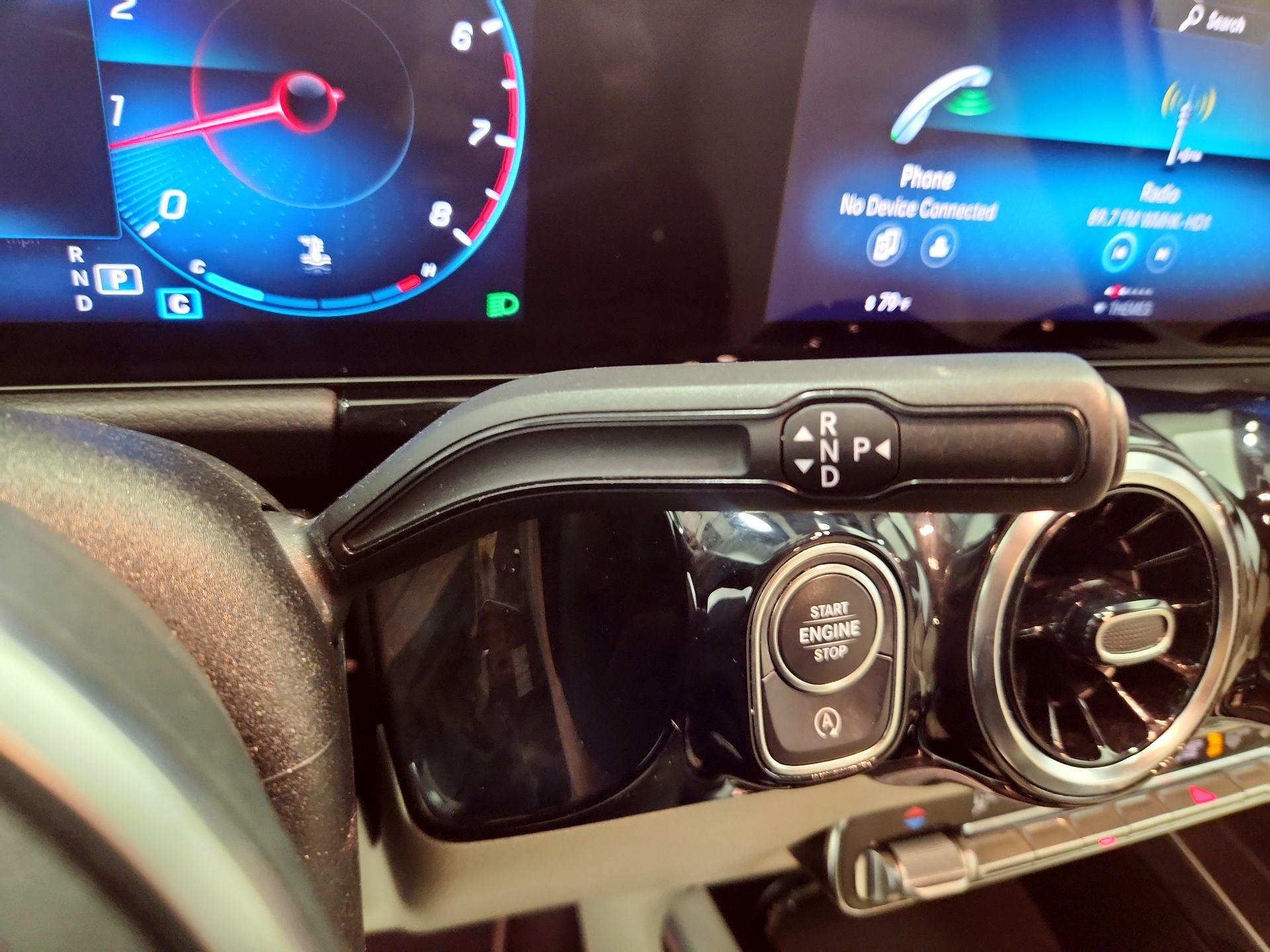 Thumbnail: 2022 Mercedes-Benz GLA - 17