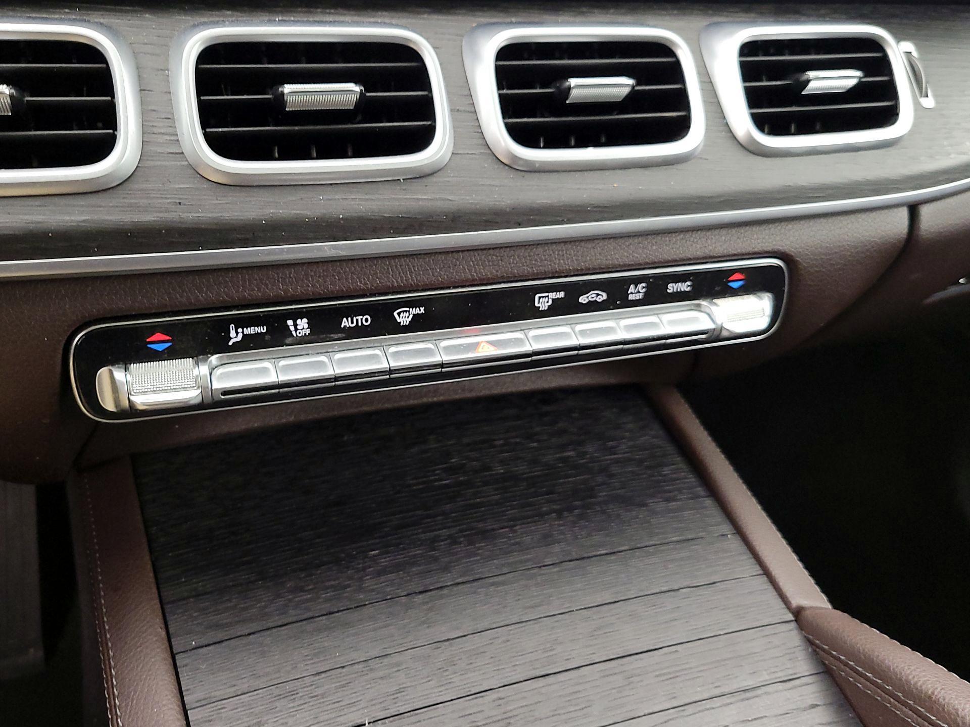 Thumbnail: 2022 Mercedes-Benz GLE - 17