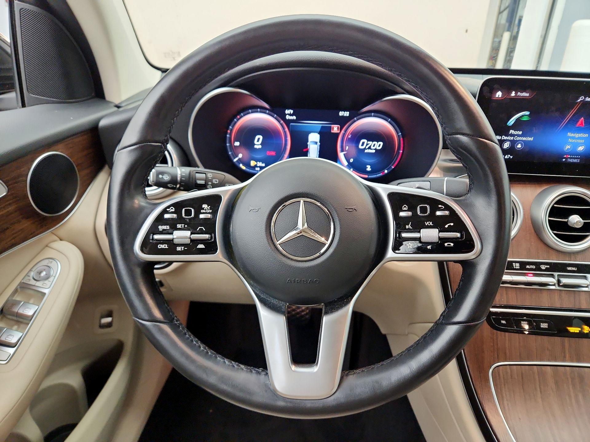 Thumbnail: 2022 Mercedes-Benz GLC - 10