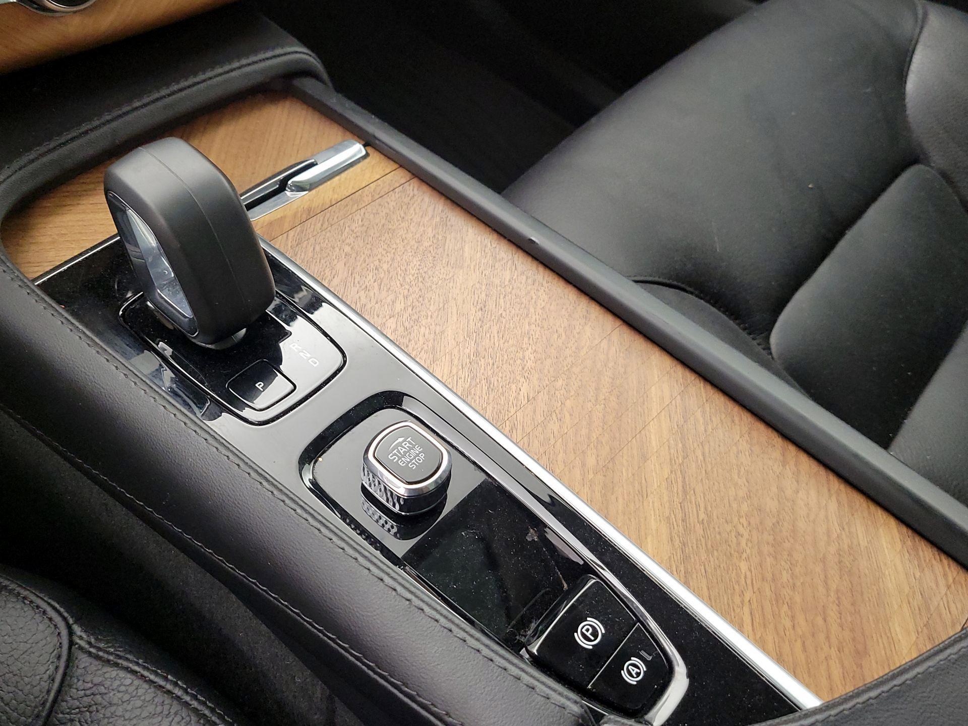 Thumbnail: 2024 Volvo XC90 - 18