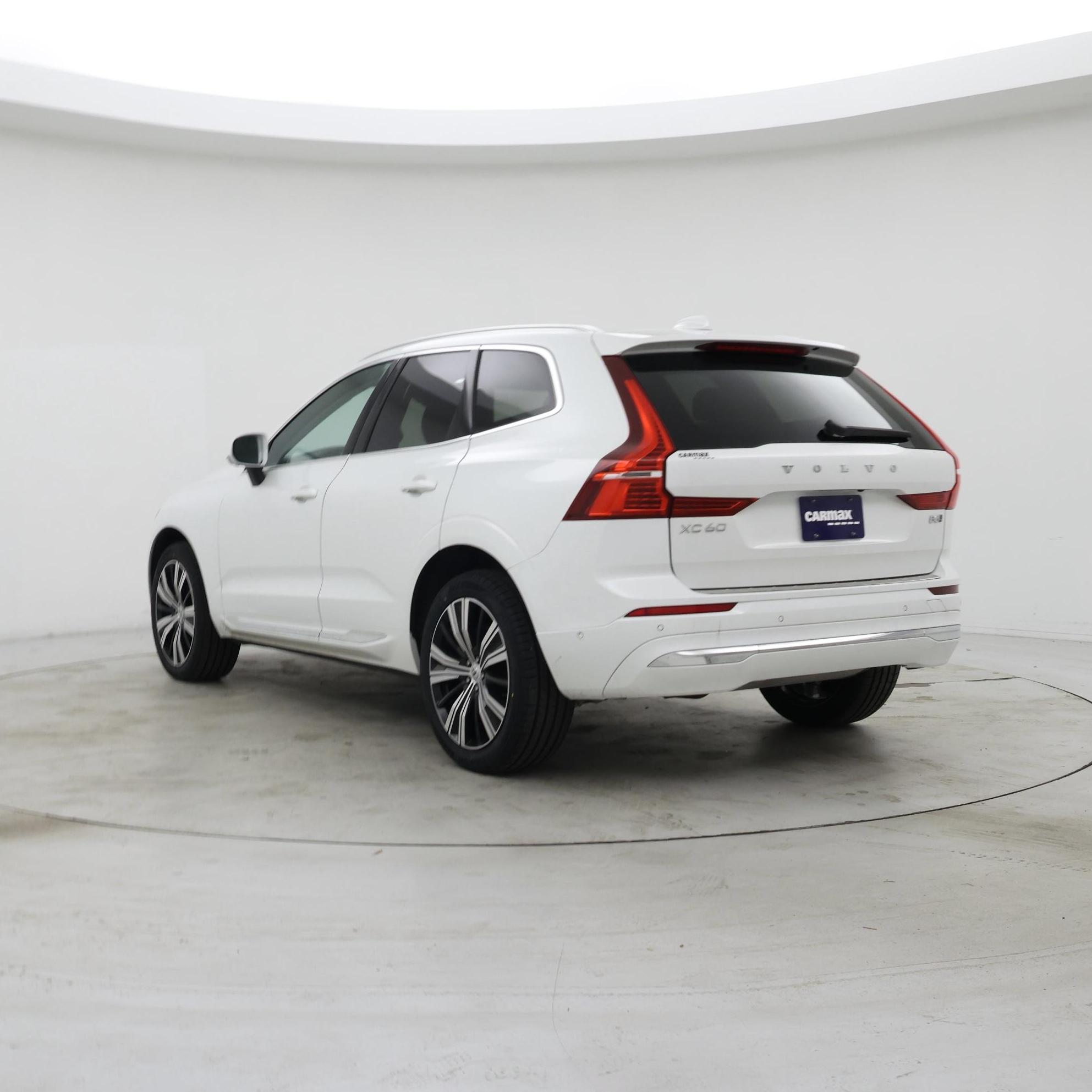 Thumbnail: 2023 Volvo XC60 - 2