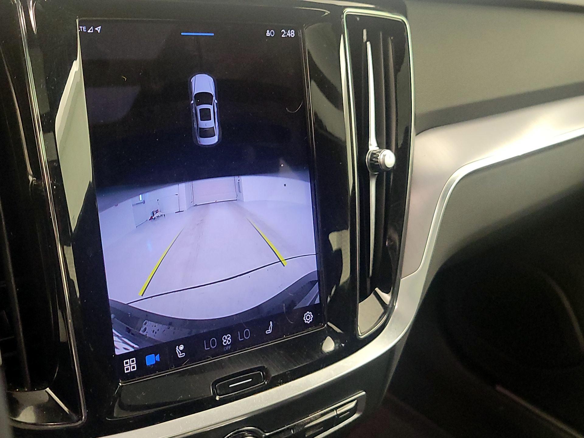 Thumbnail: 2023 Volvo S60 - 15