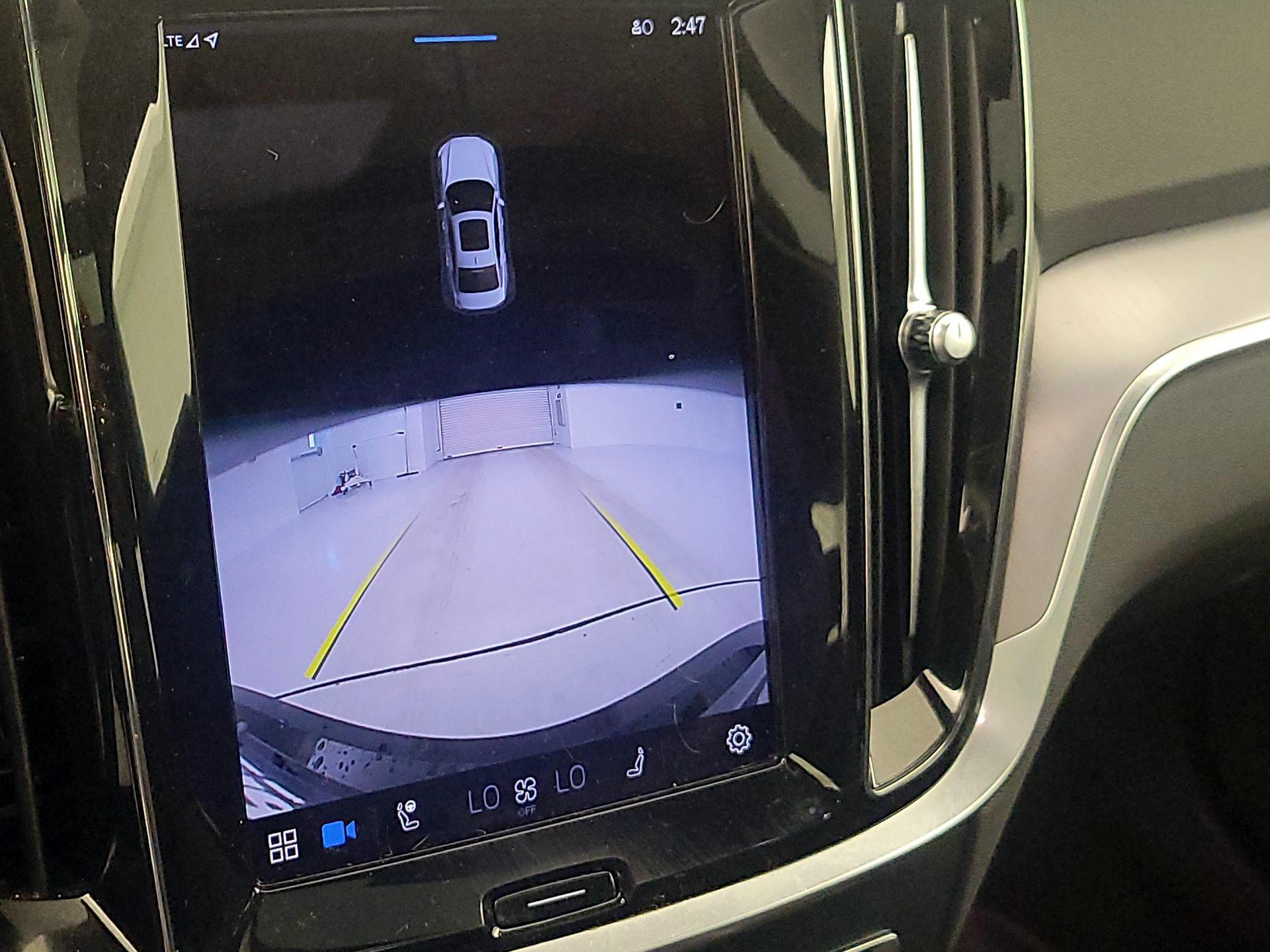 Thumbnail: 2023 Volvo S60 - 16