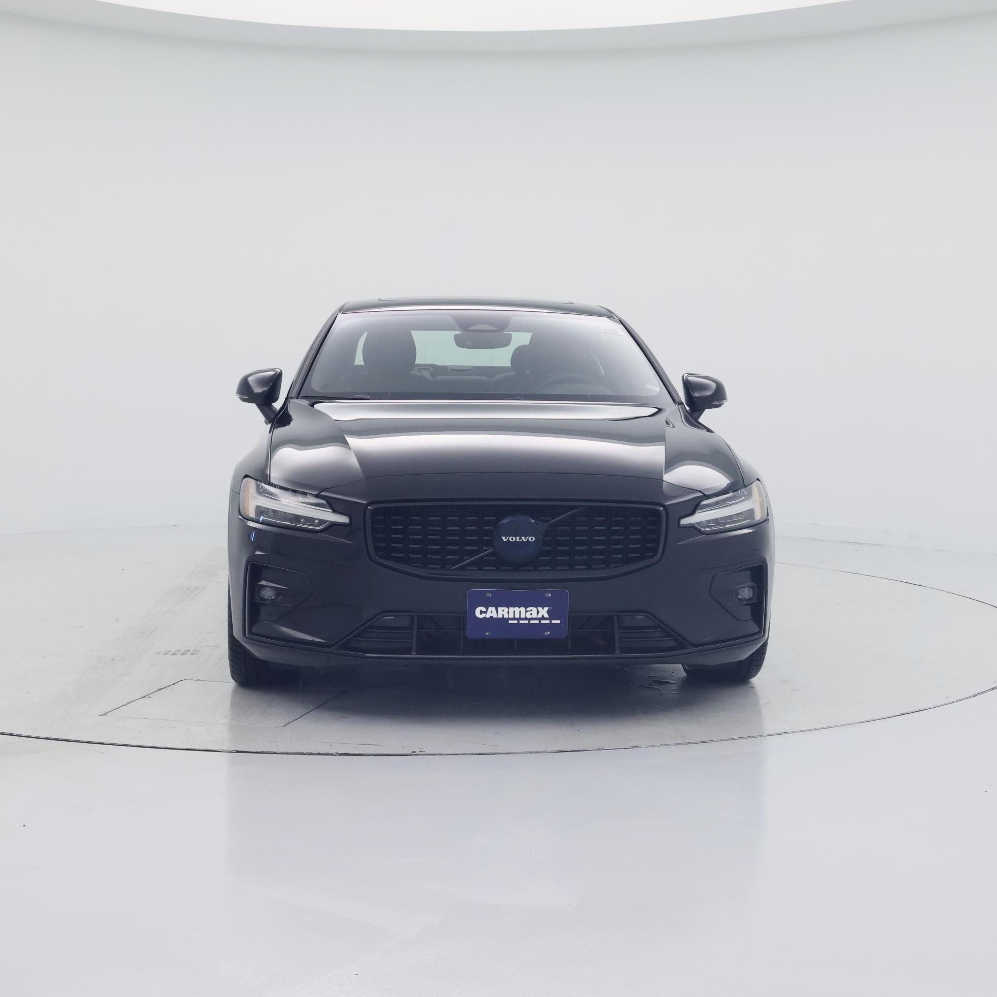 Thumbnail: 2023 Volvo S60 - 5