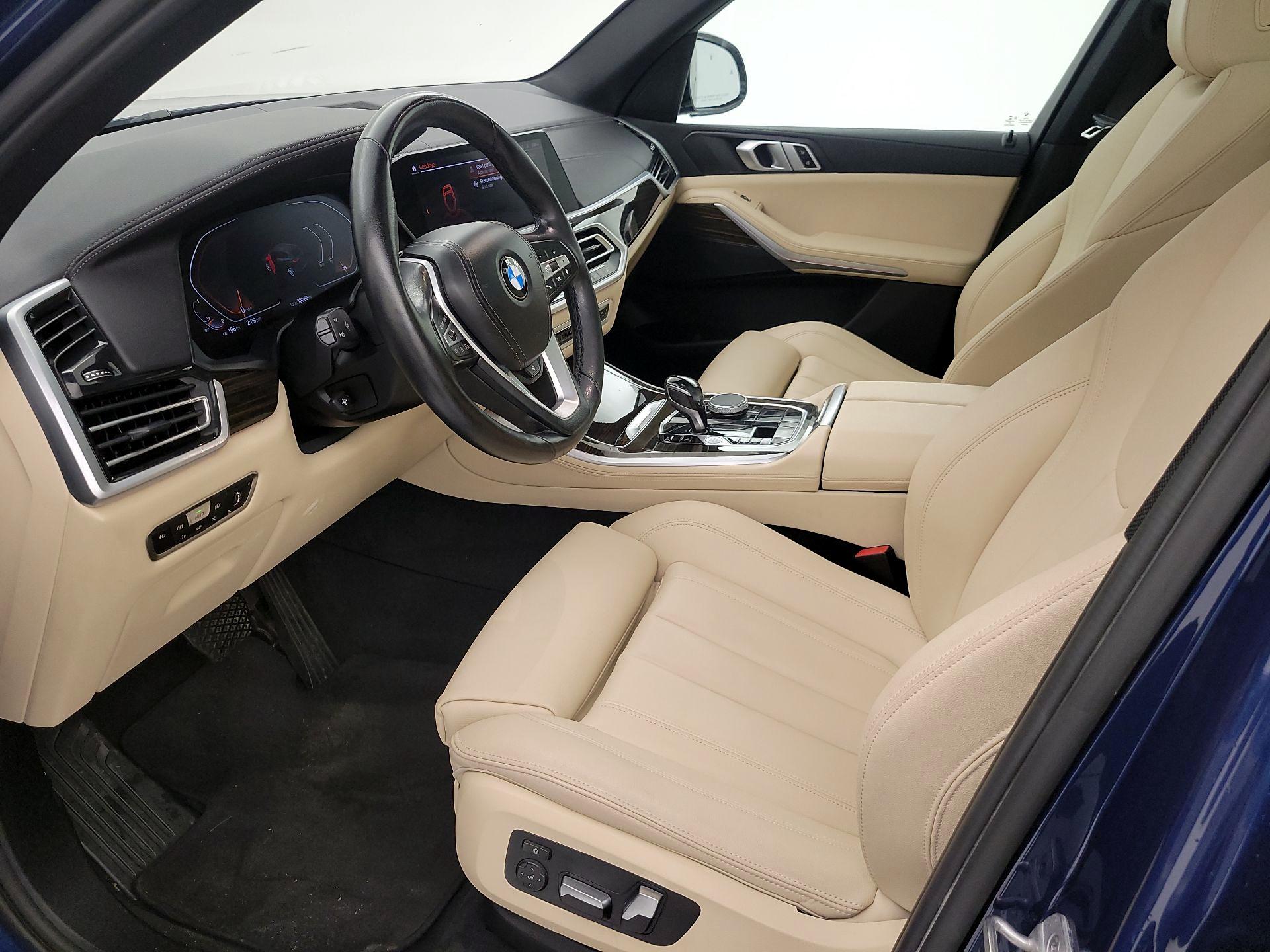 Thumbnail: 2021 BMW X5 - 11