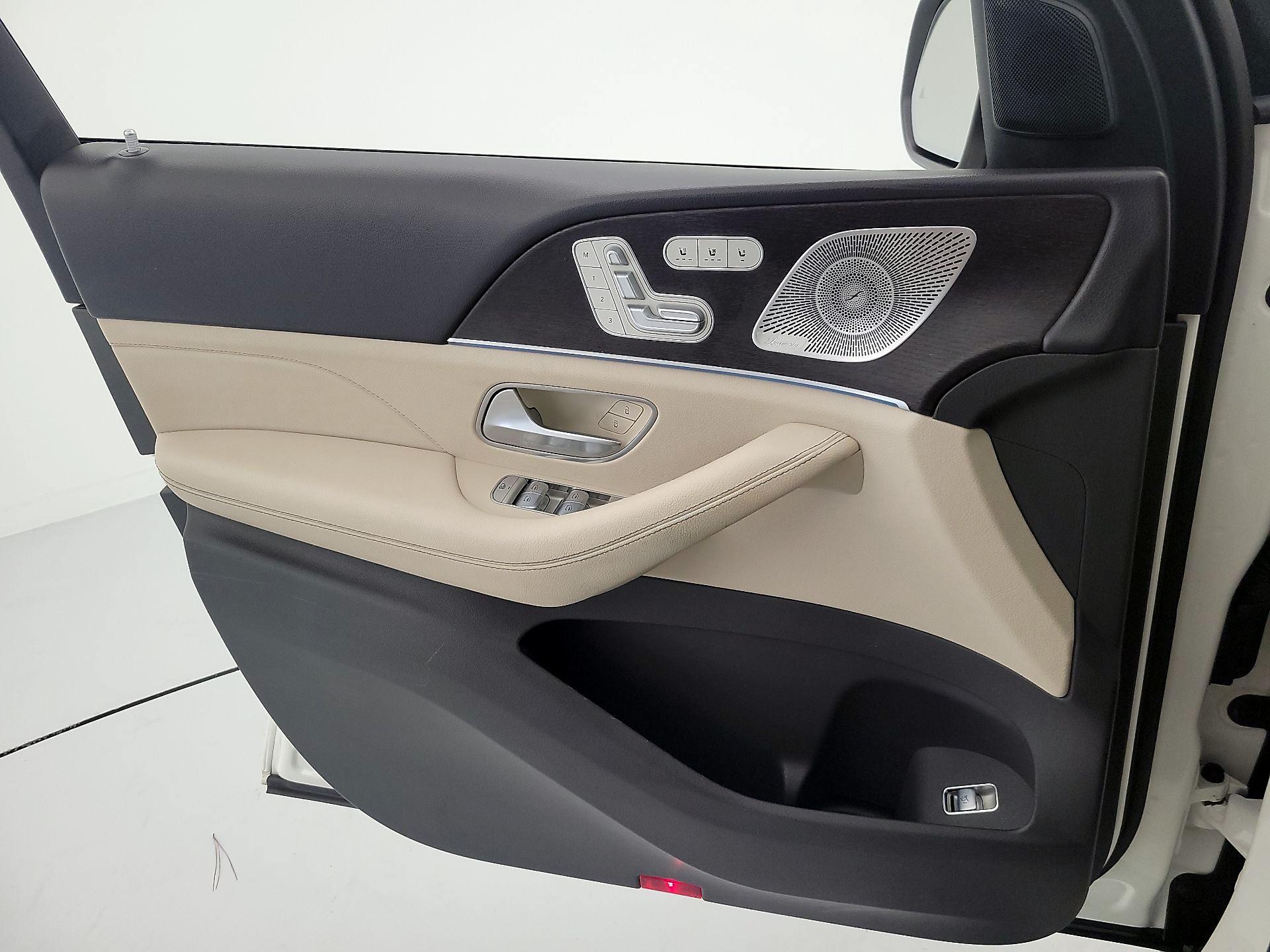 Thumbnail: 2020 Mercedes-Benz GLS - 12