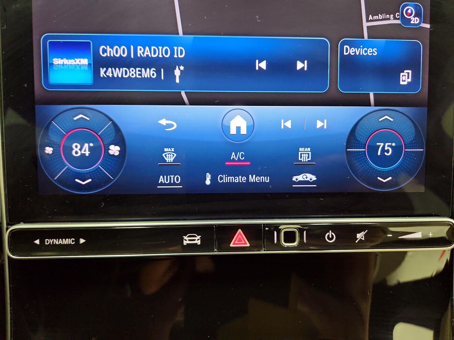 Thumbnail: 2023 Mercedes-Benz C-Class - 17