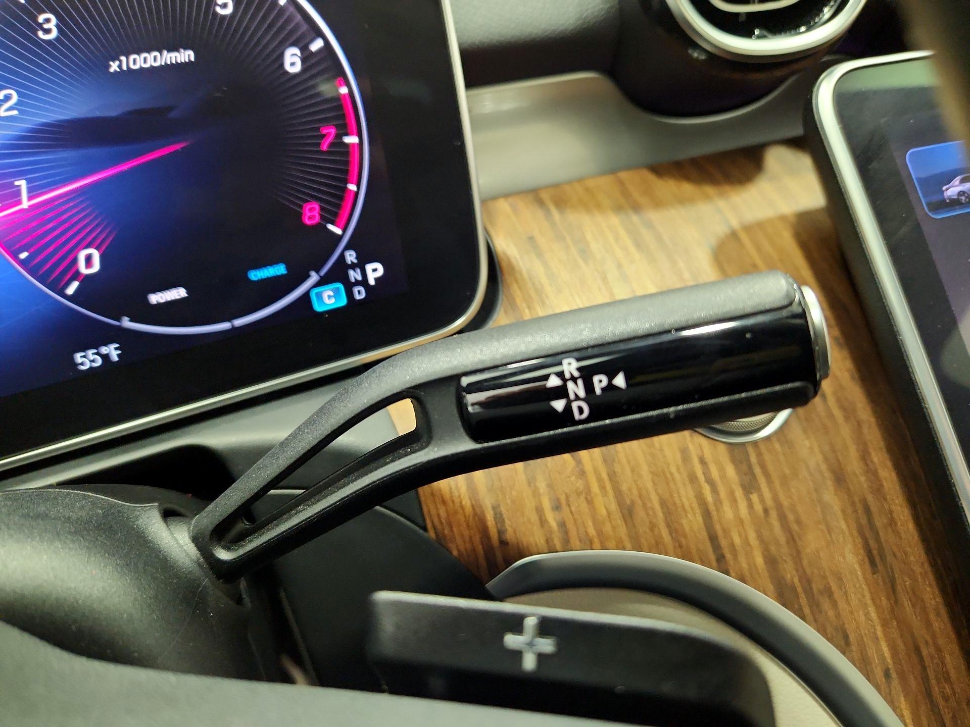 Thumbnail: 2023 Mercedes-Benz C-Class - 18